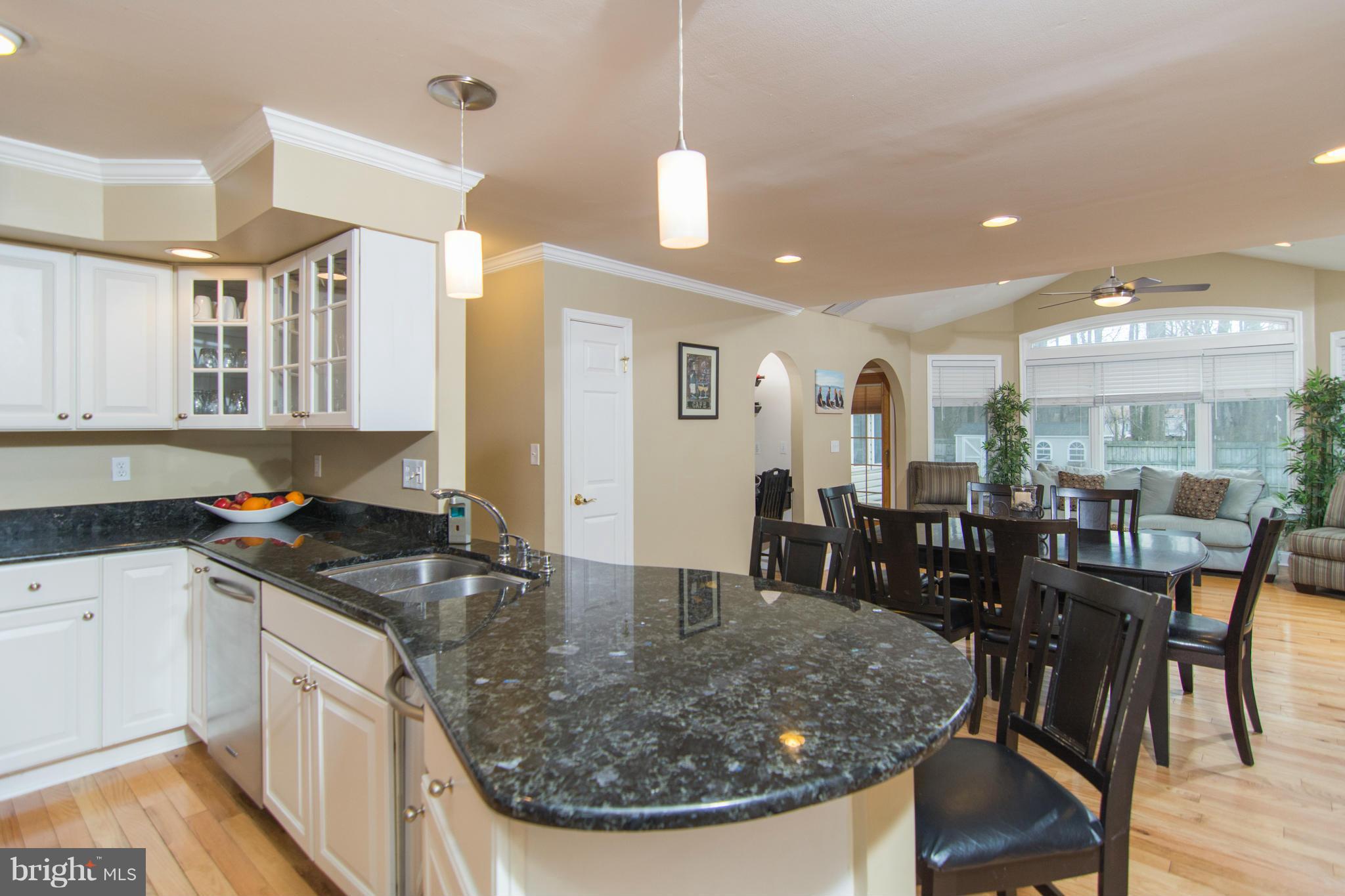 BAY MEADOWS - Residential