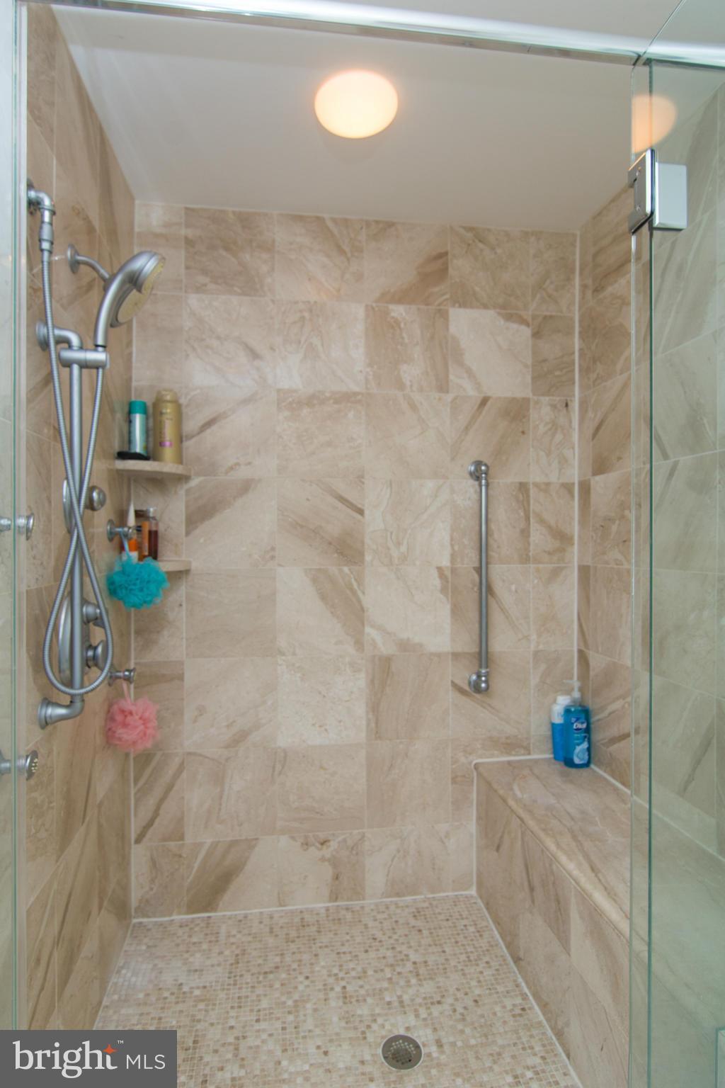 BAY MEADOWS - Residential