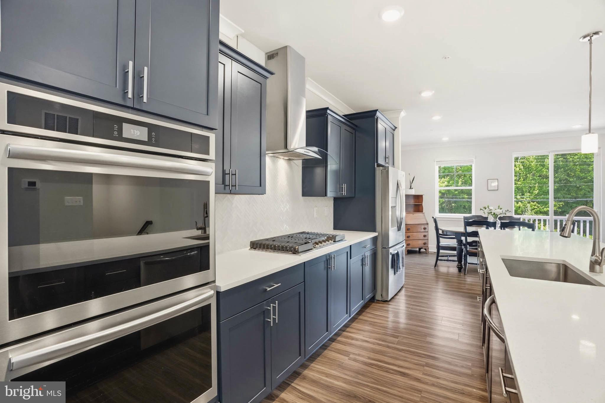 124 TREBLIS WAY
