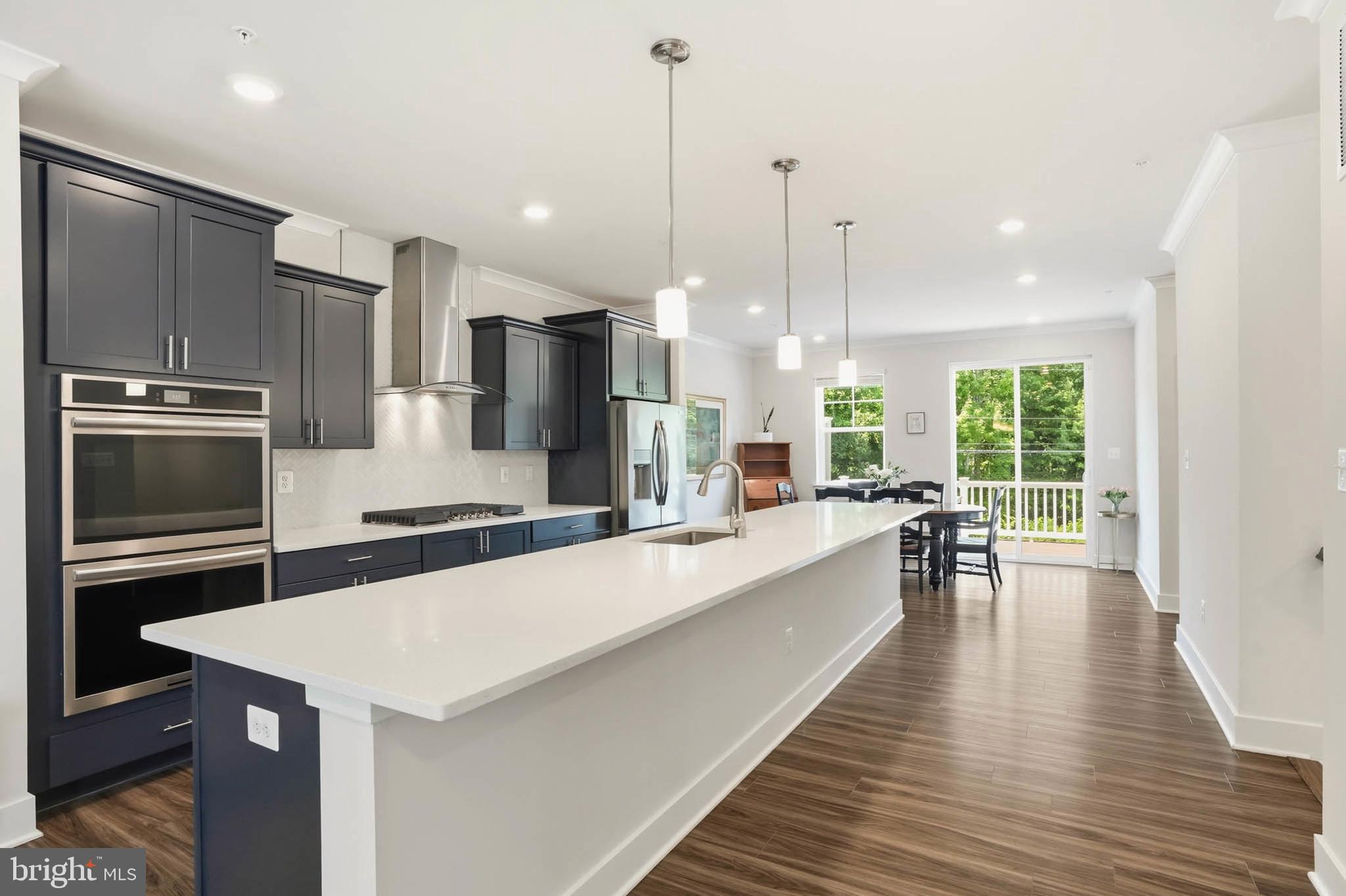 124 TREBLIS WAY