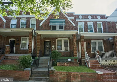 MLS: DCDC2261228