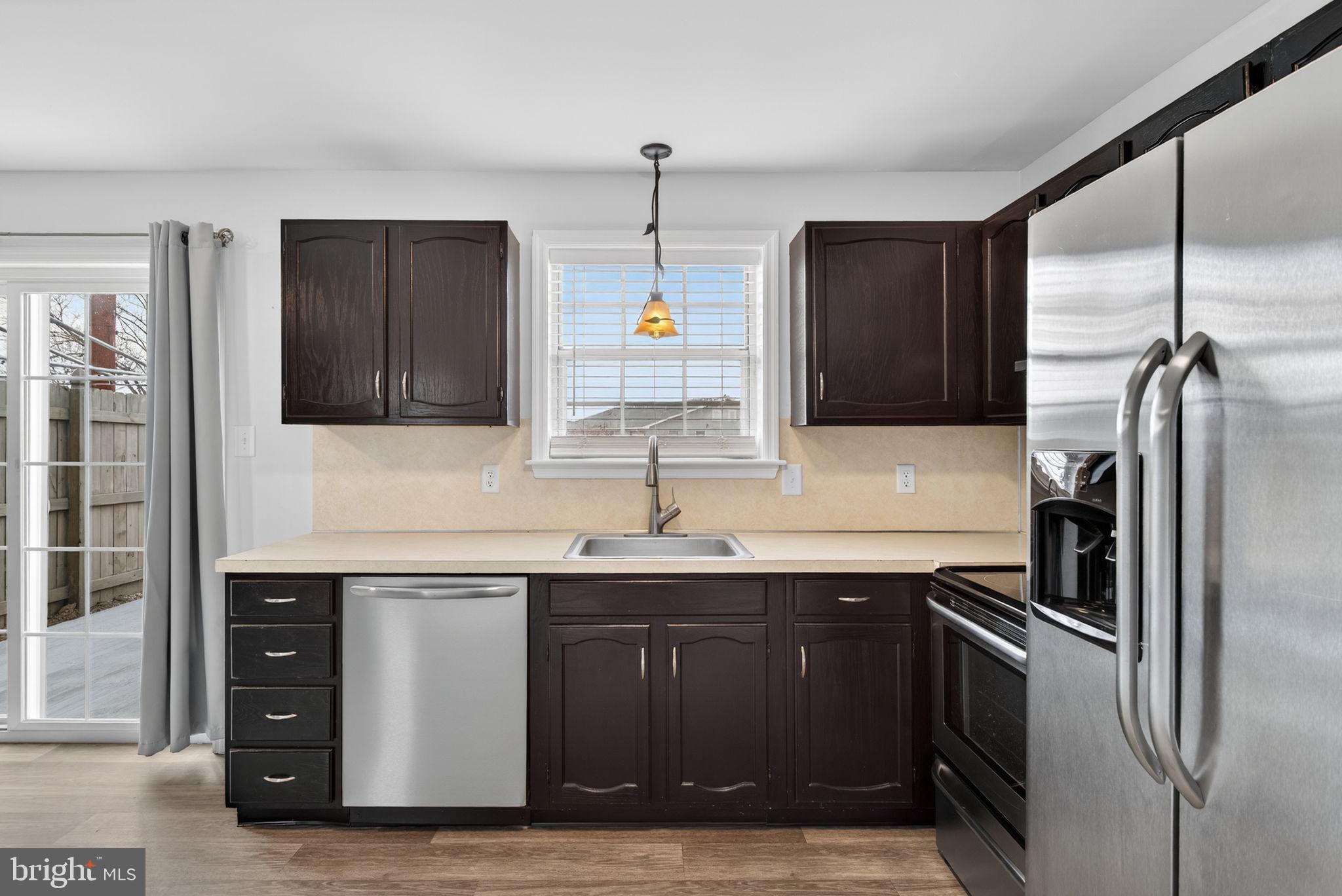 HEMPFIELD AREA - Residential