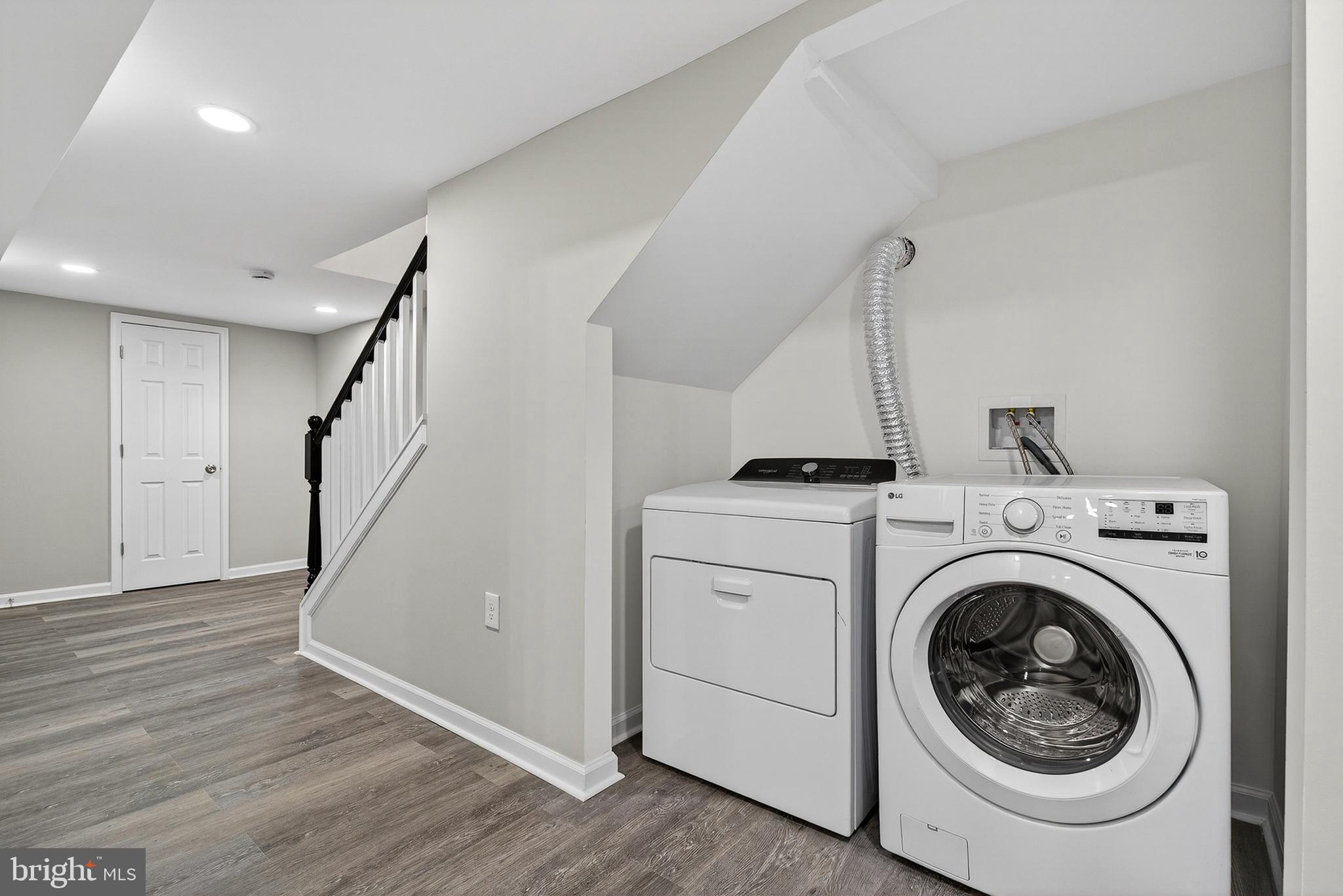 DORCHESTER - Residential