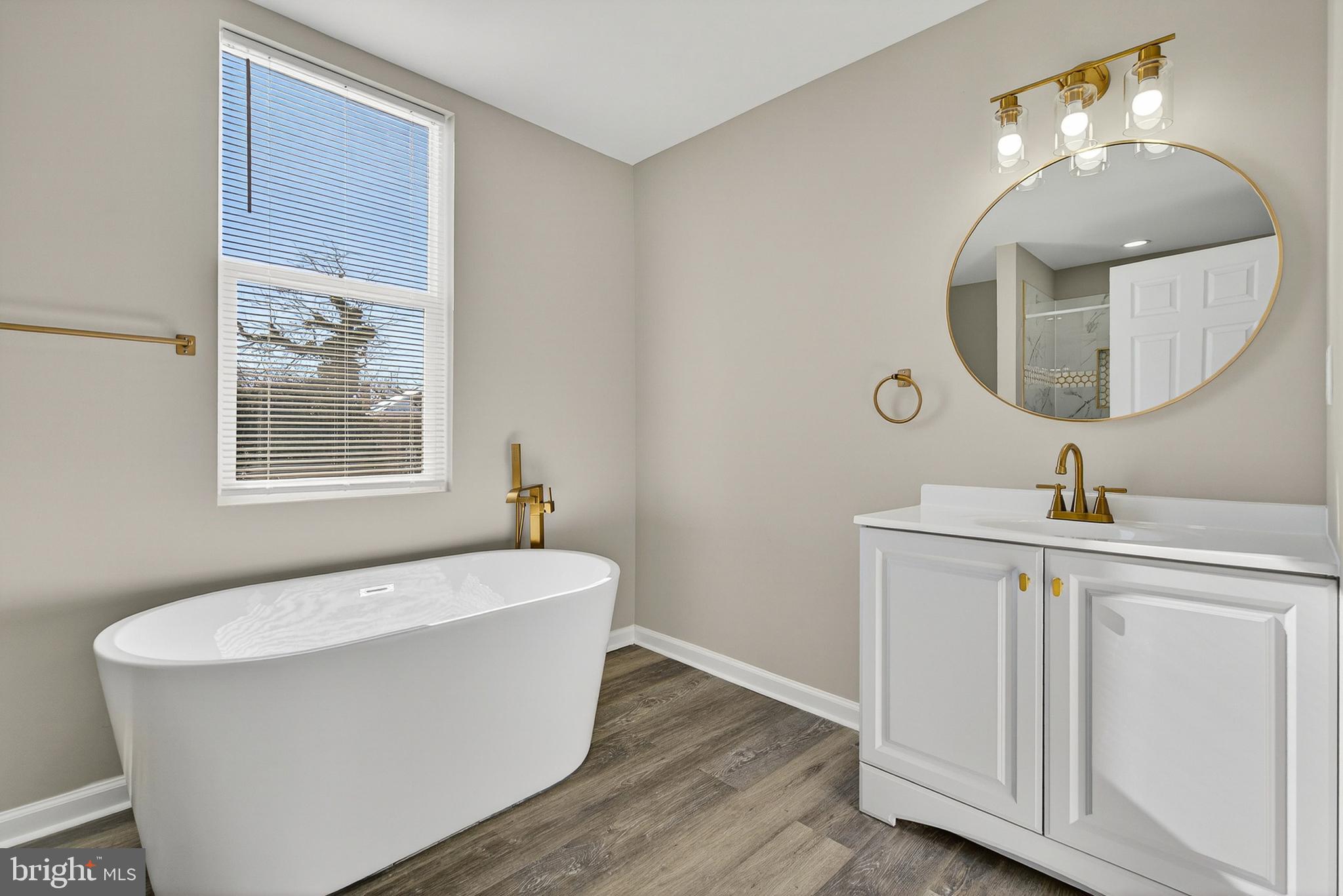 DORCHESTER - Residential