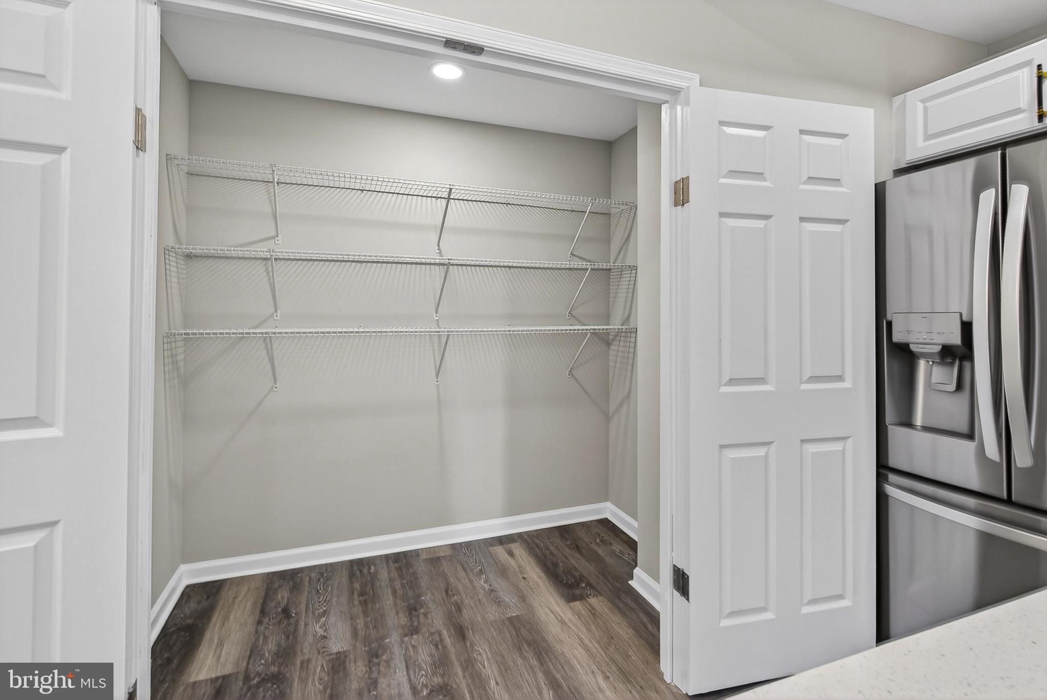 DORCHESTER - Residential