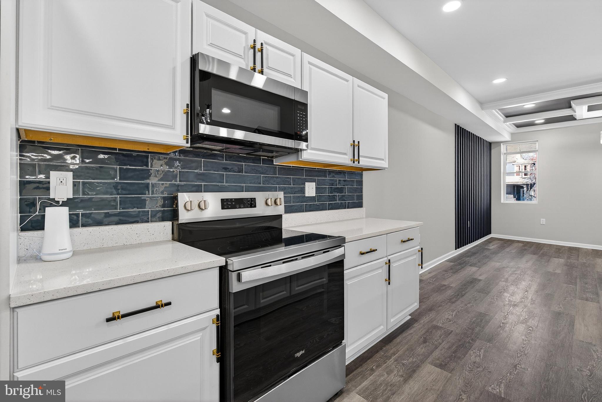 DORCHESTER - Residential