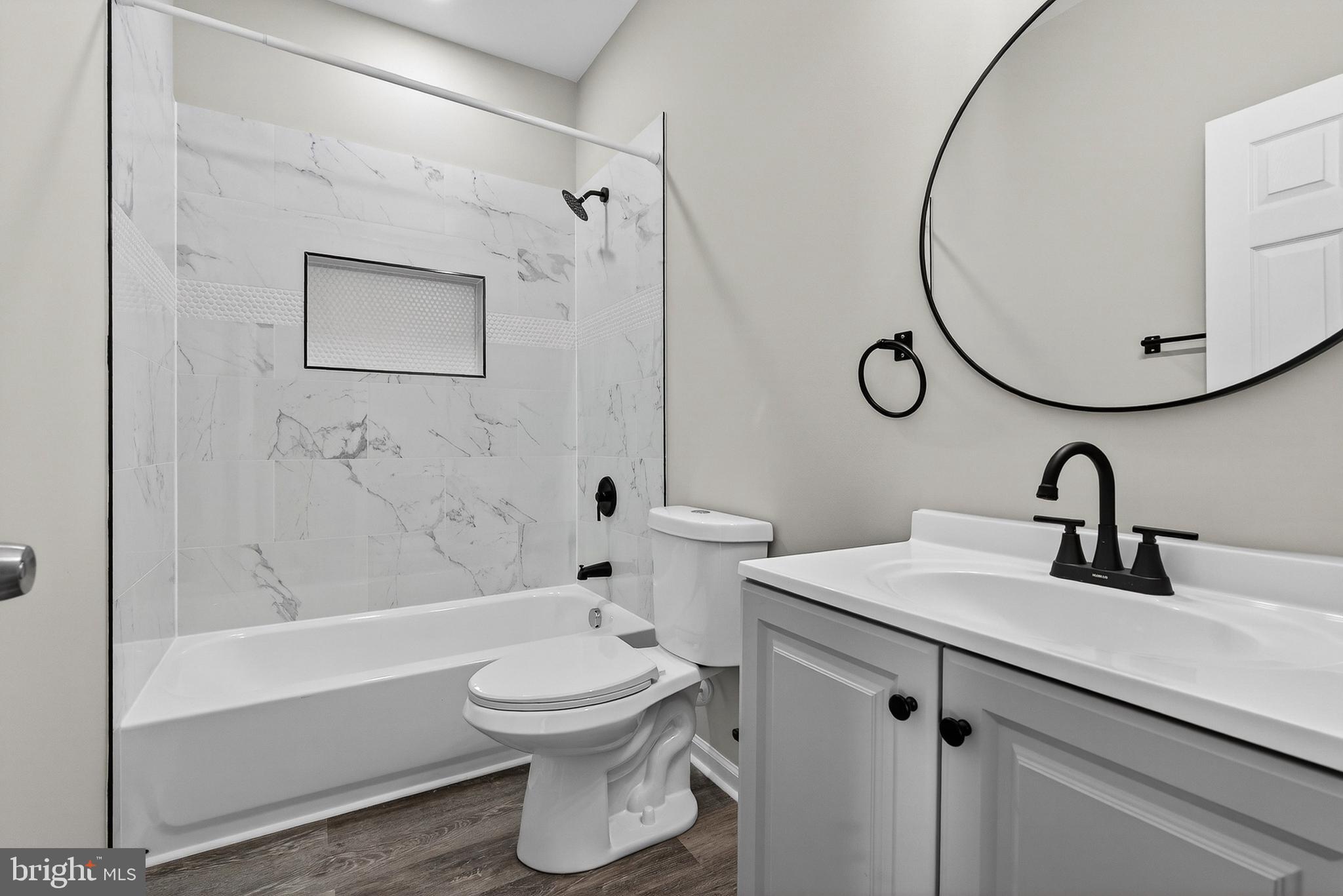 DORCHESTER - Residential