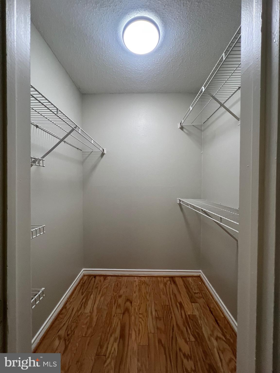 FOUNTAINS AT MCLEAN - Residential Lease