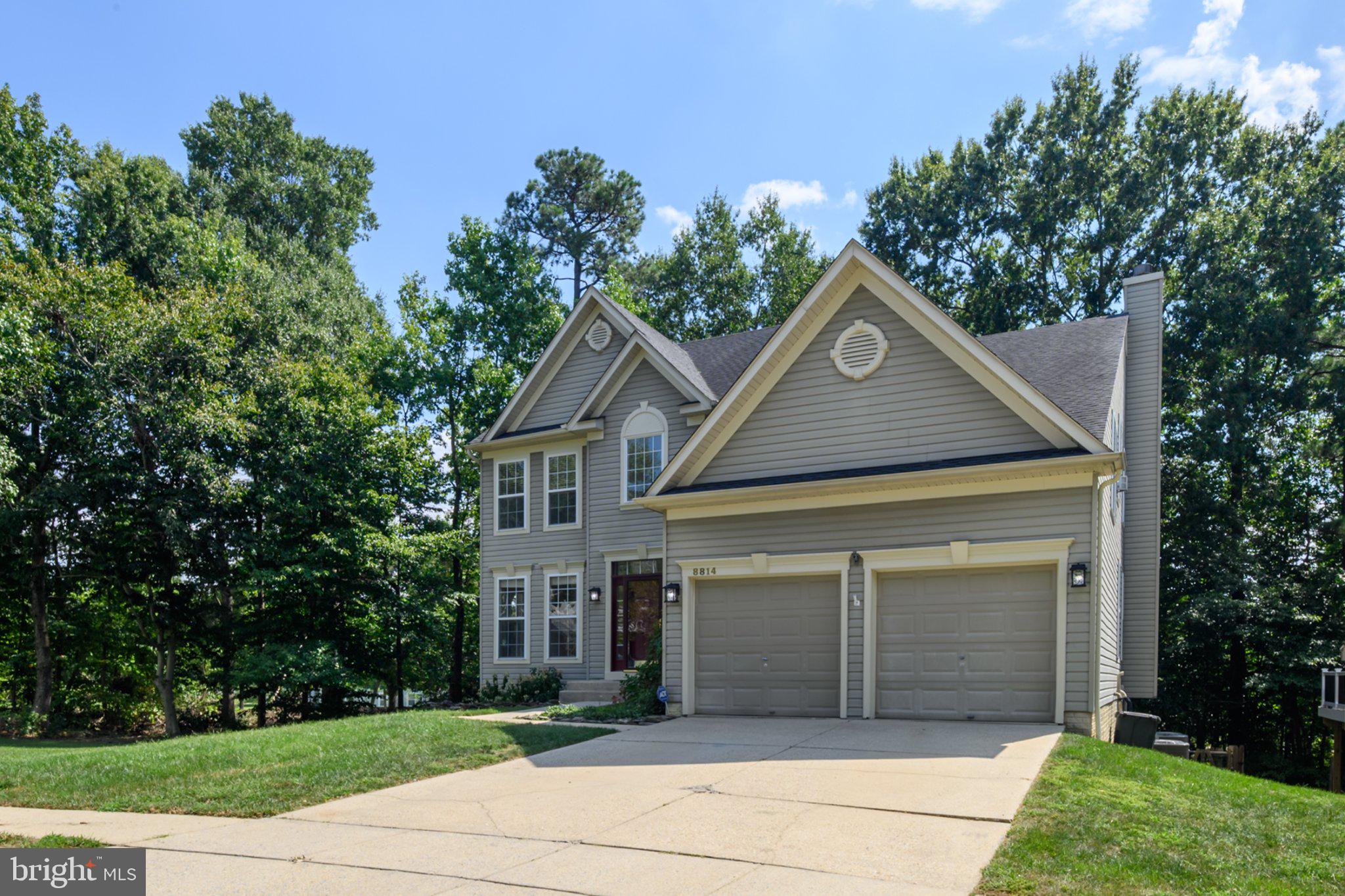 8814 COUNTRY OAK DRIVE