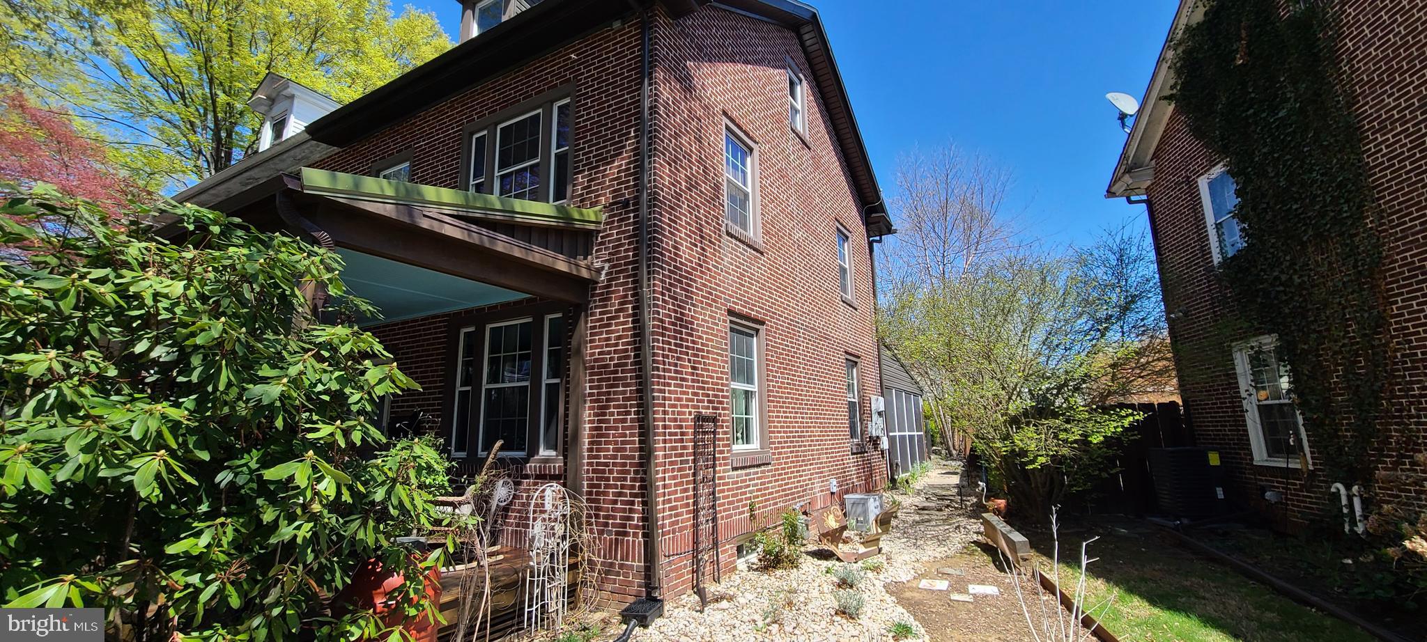 WEST READING - Residential