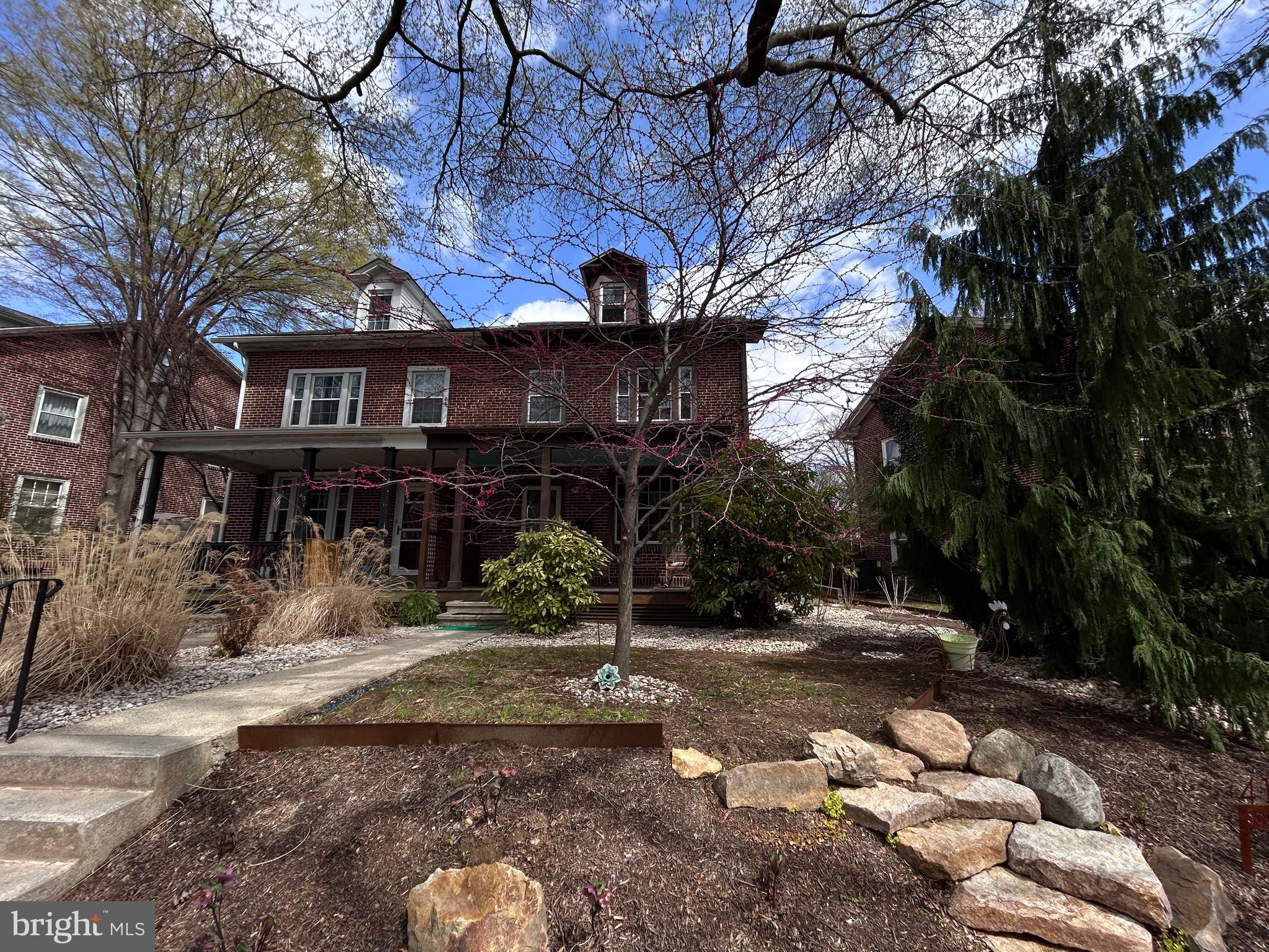 WEST READING - Residential