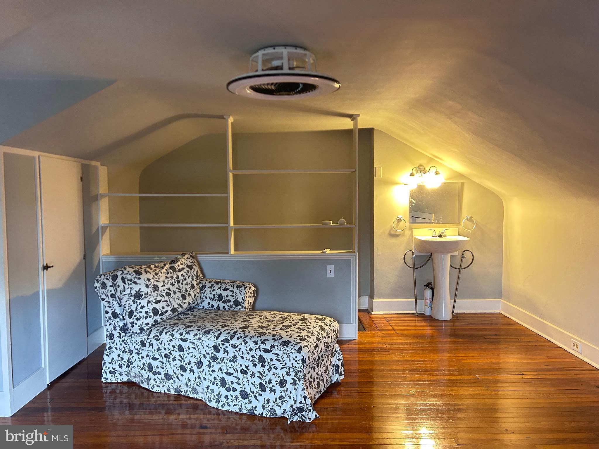 WEST READING - Residential