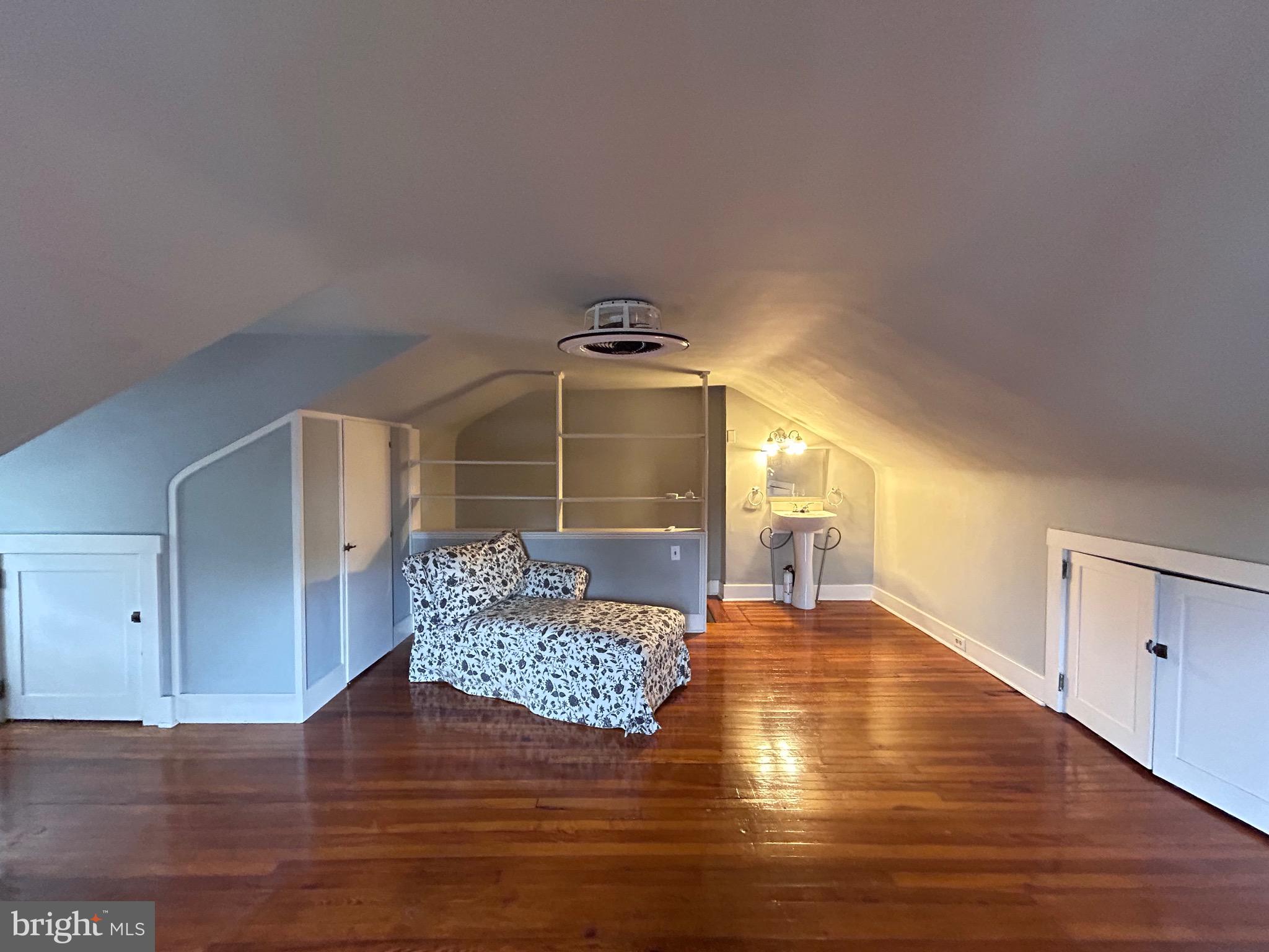 WEST READING - Residential