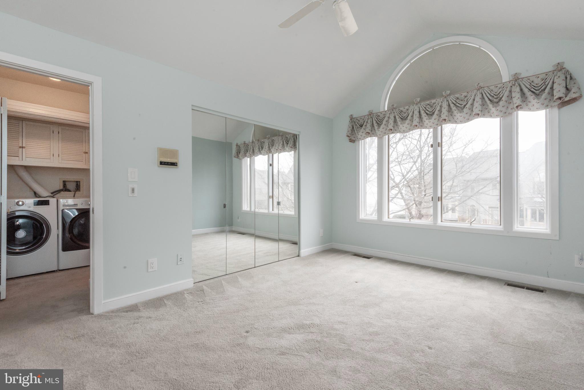 VILLAGE OF CHESAPEAKE HARBOUR - Residential