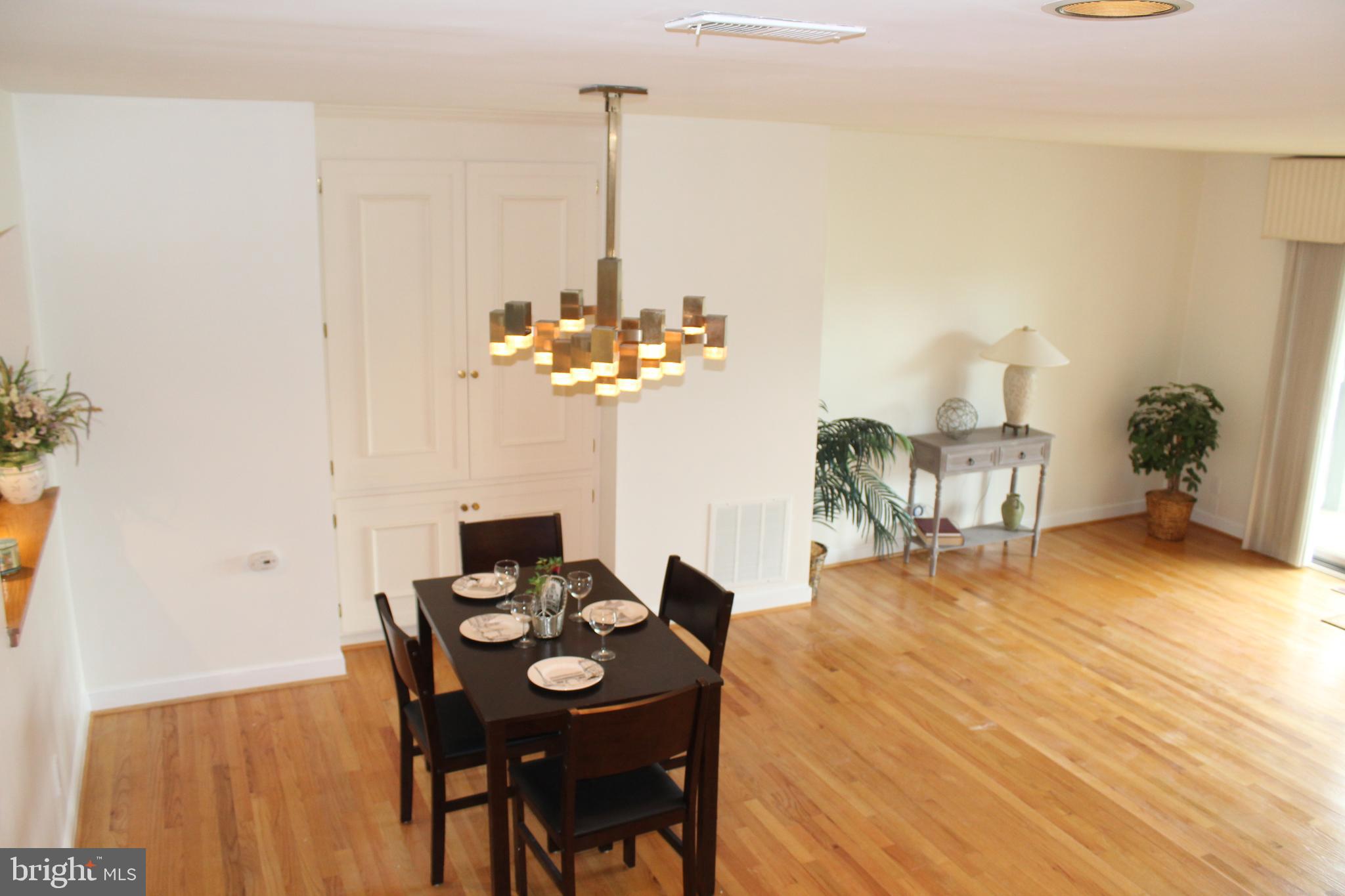 VILLAGE OF CHESAPEAKE HARBOUR - Residential