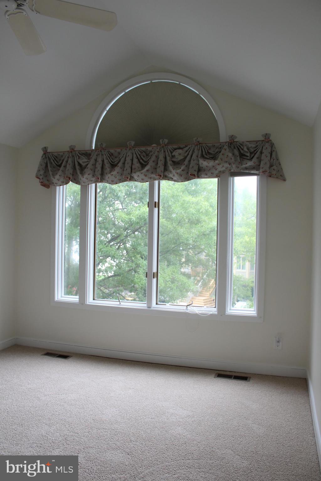 VILLAGE OF CHESAPEAKE HARBOUR - Residential