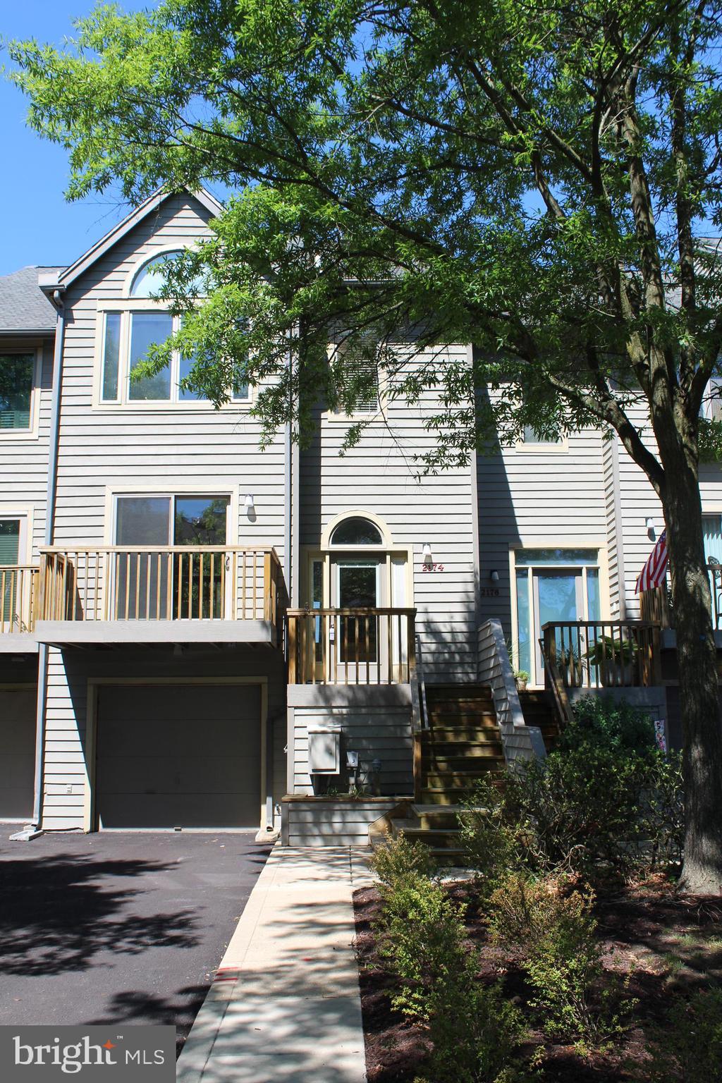 VILLAGE OF CHESAPEAKE HARBOUR - Residential