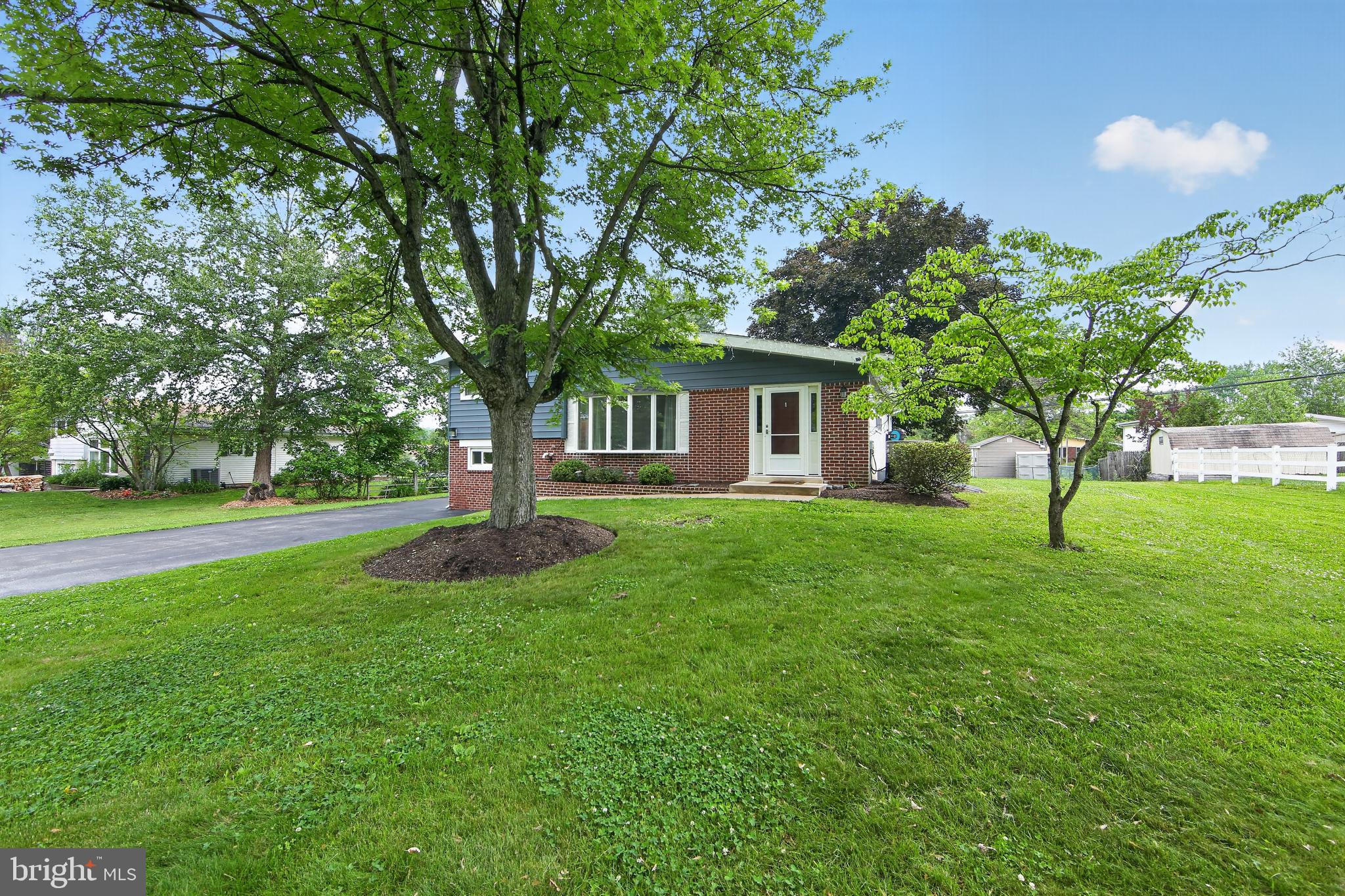 CENTER SQ GREEN - Residential