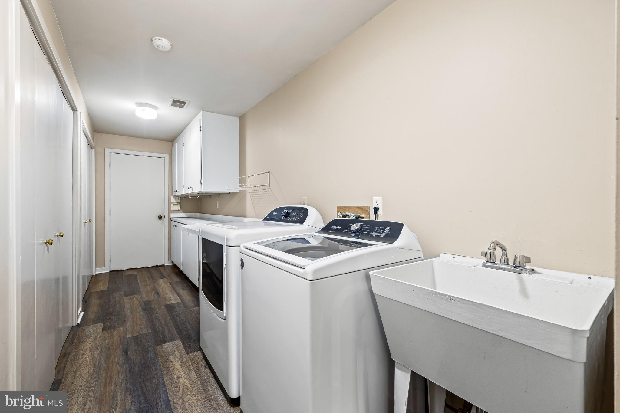 REGENCY PARK - Residential