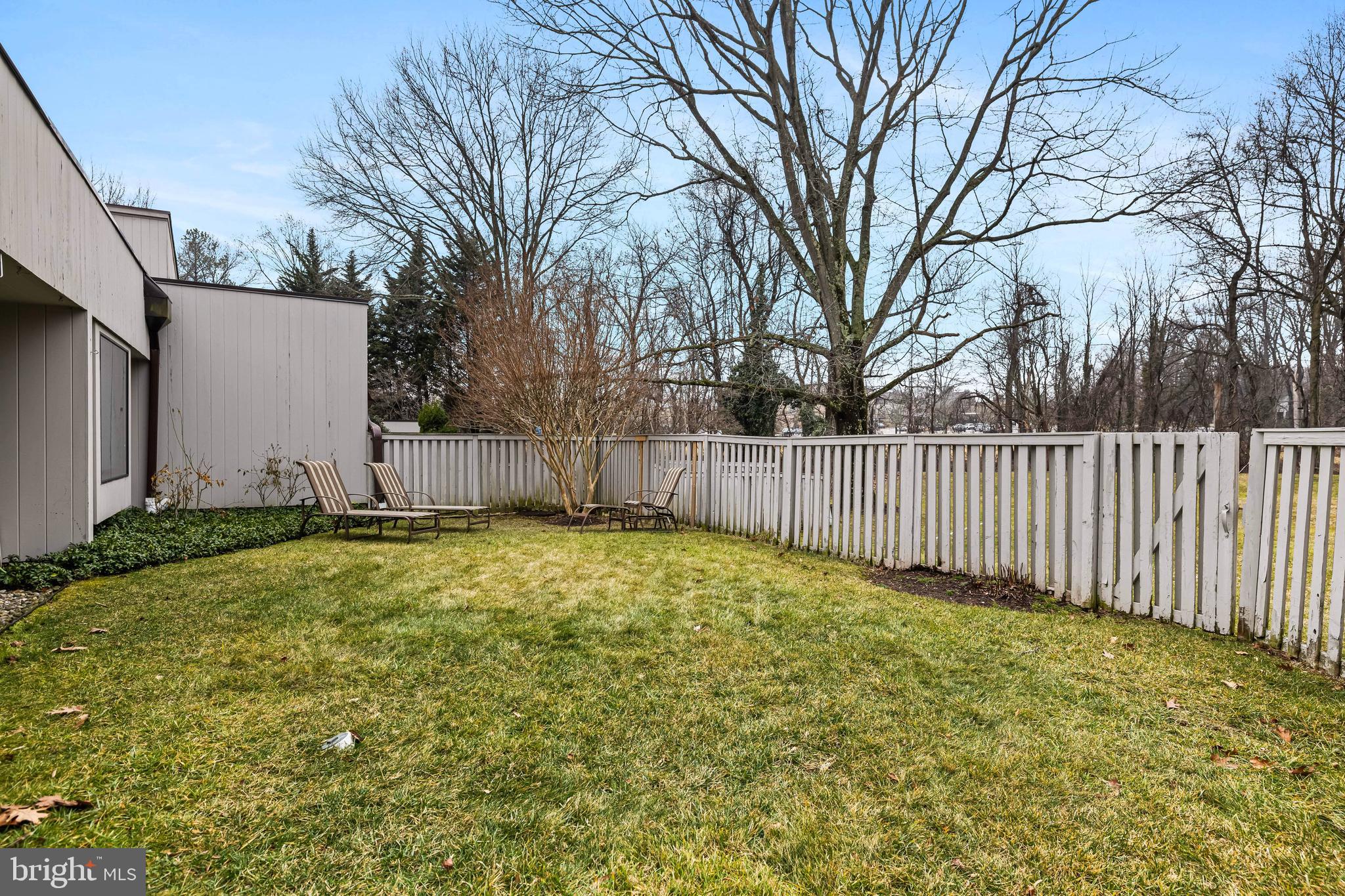 REGENCY PARK - Residential