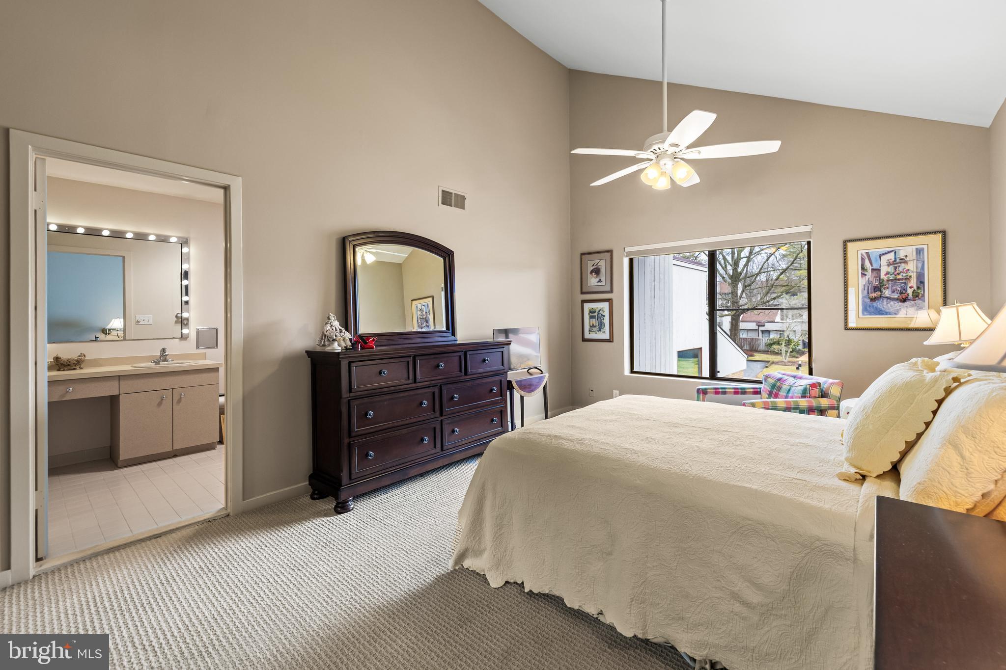 REGENCY PARK - Residential