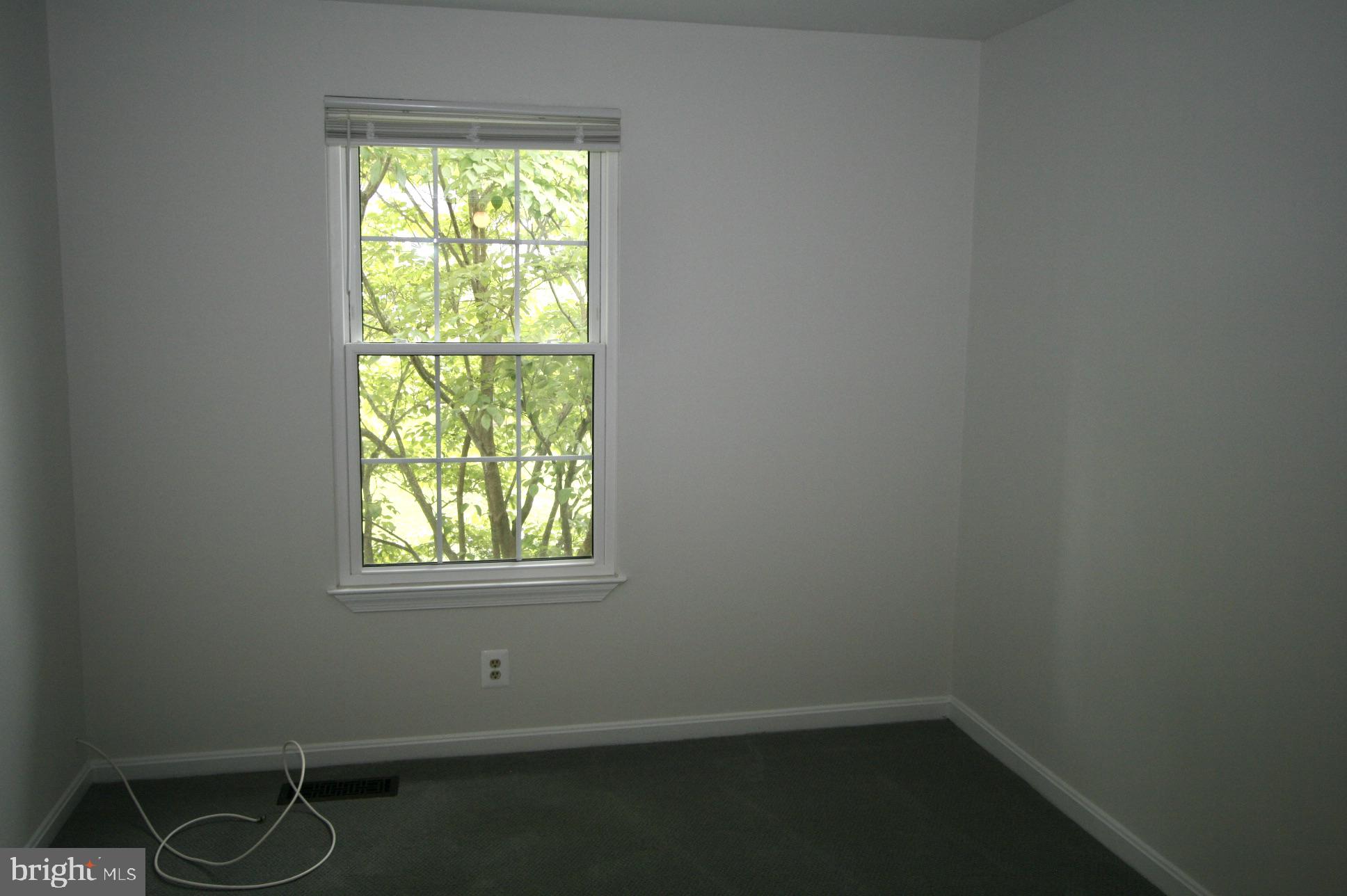 LONGMEAD CROSSING - Residential Lease