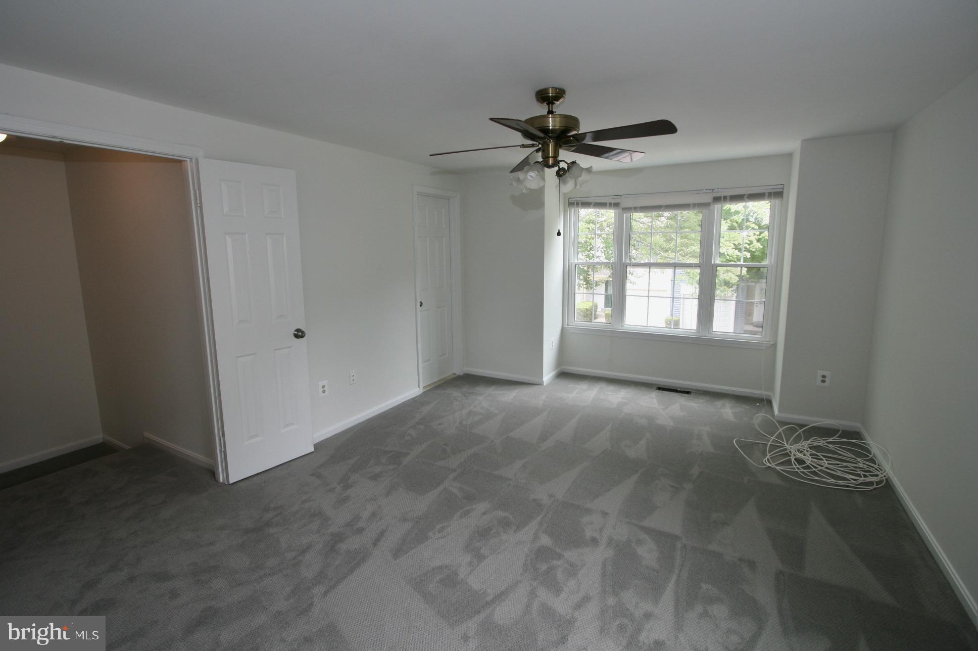 LONGMEAD CROSSING - Residential Lease