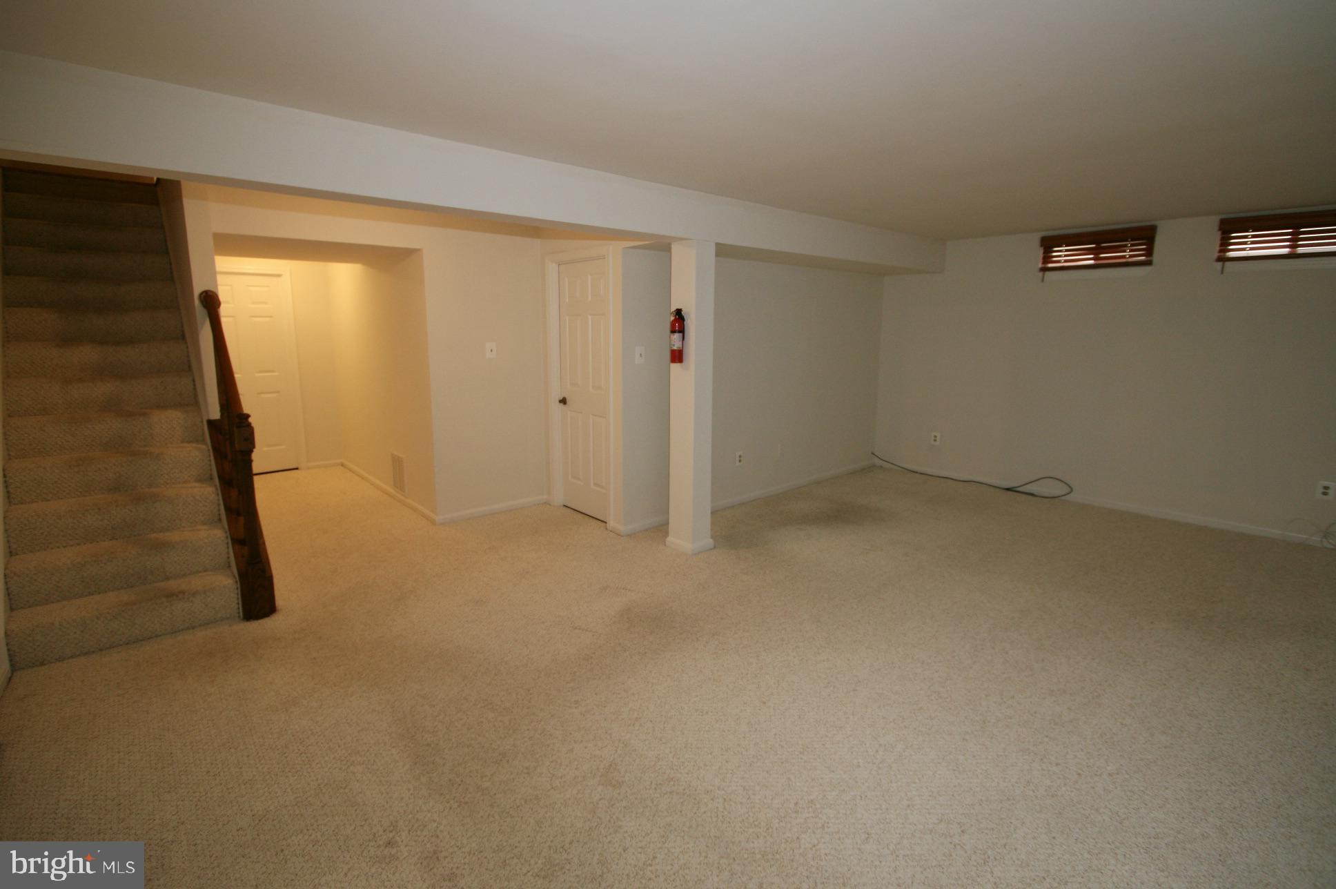 LONGMEAD CROSSING - Residential Lease