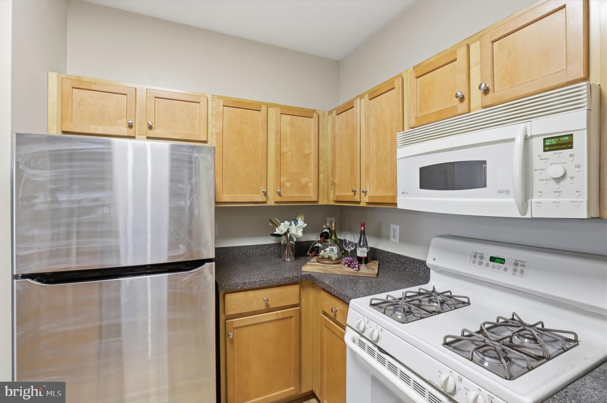 STONEGATE AT FAIRCREST - Residential