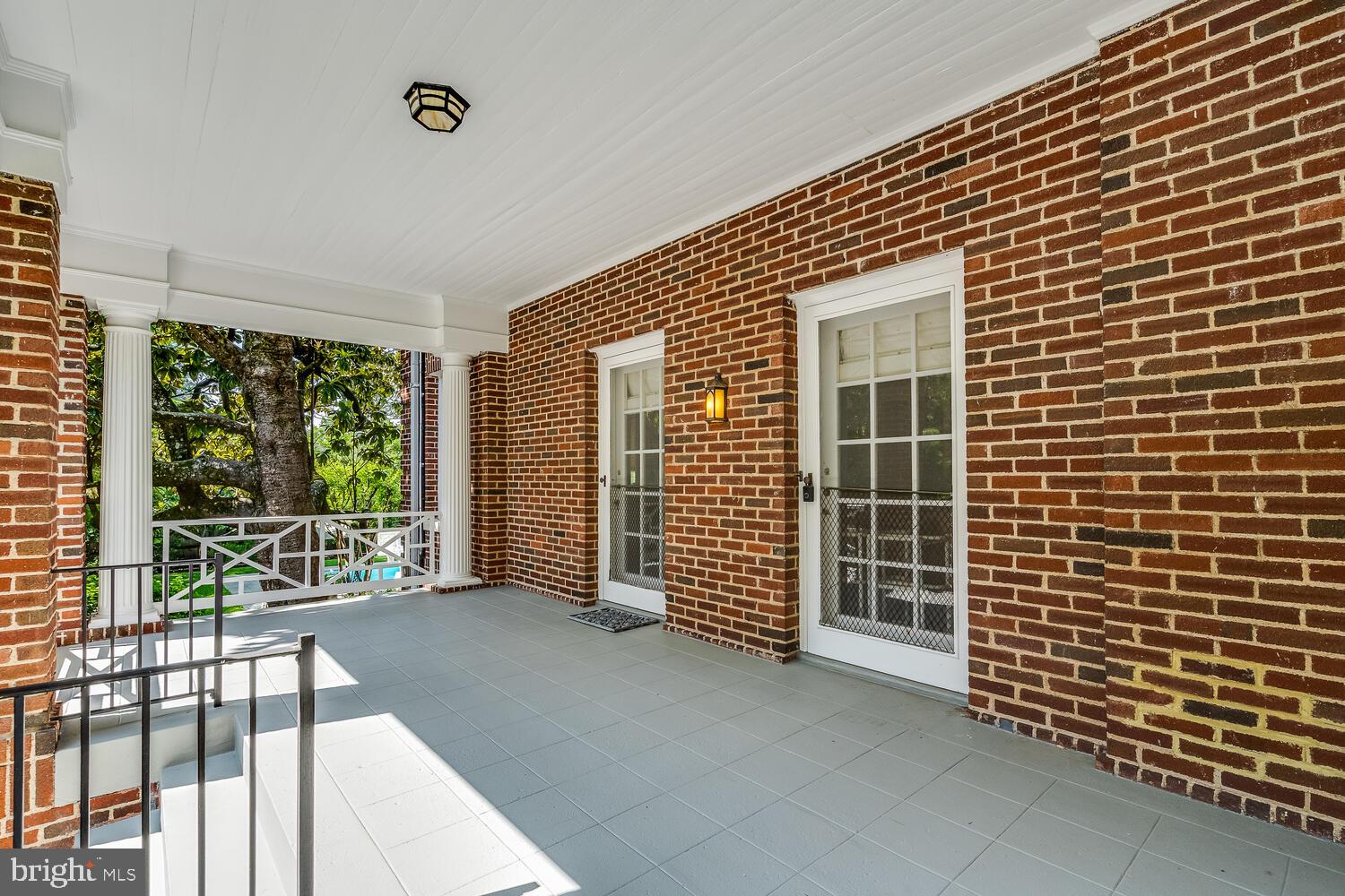 CHEVY CHASE - Residential