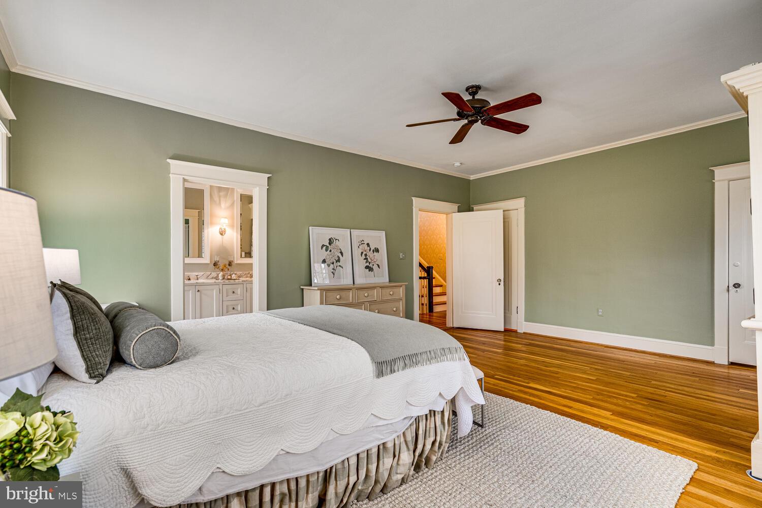 CHEVY CHASE - Residential
