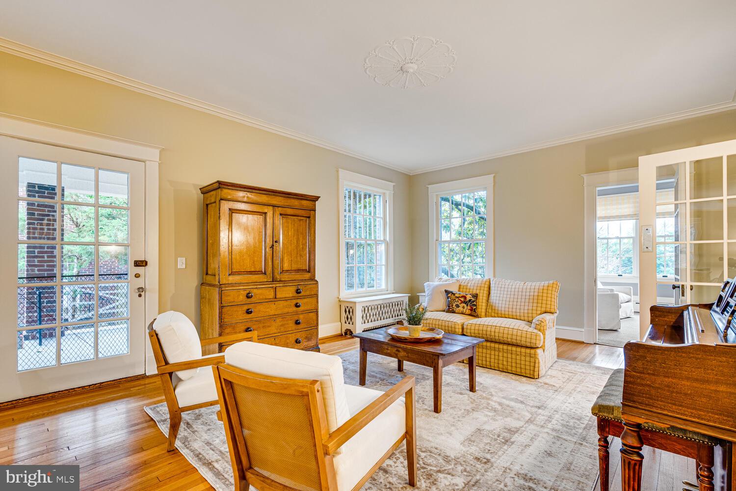 CHEVY CHASE - Residential