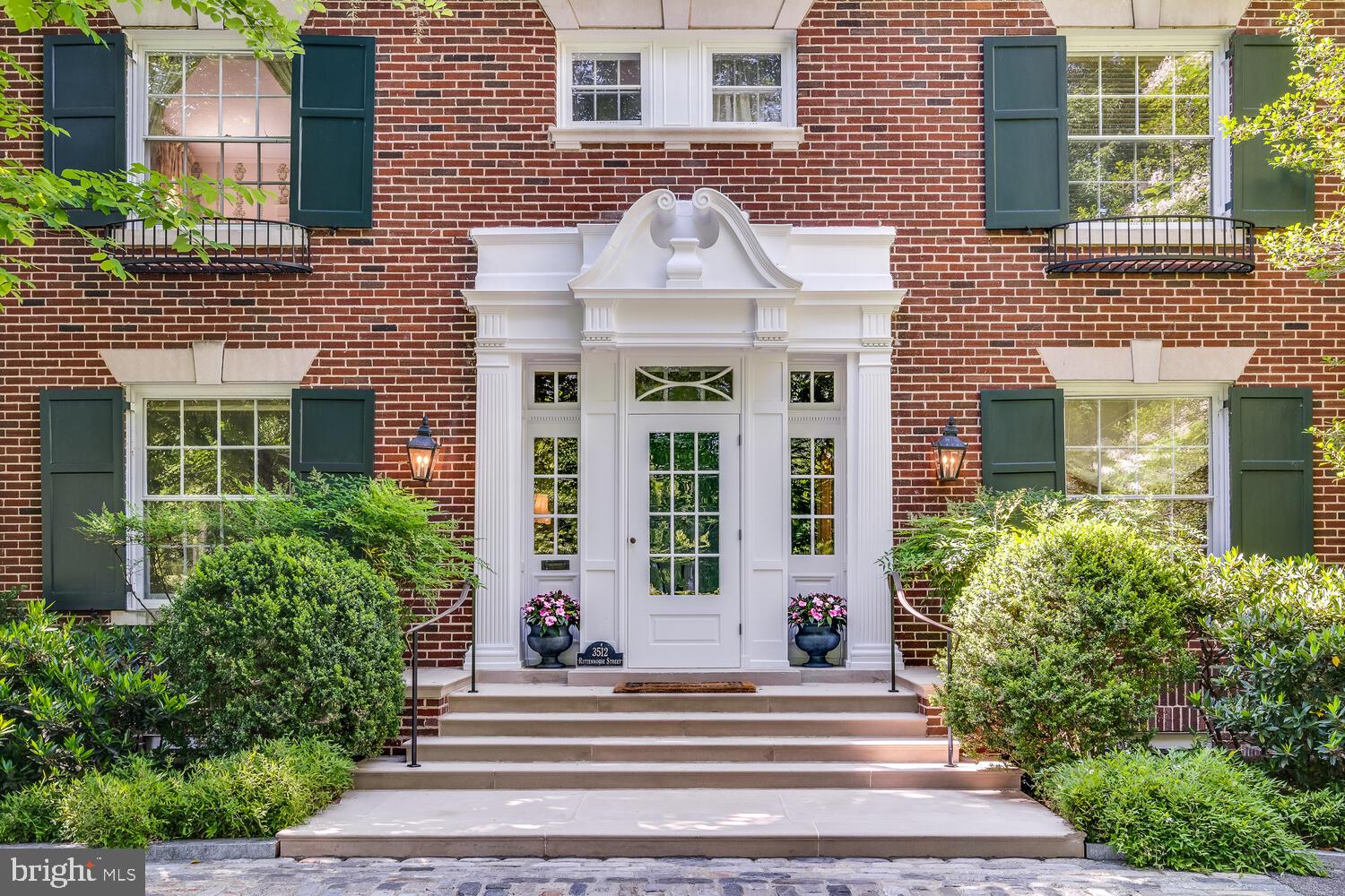 CHEVY CHASE - Residential