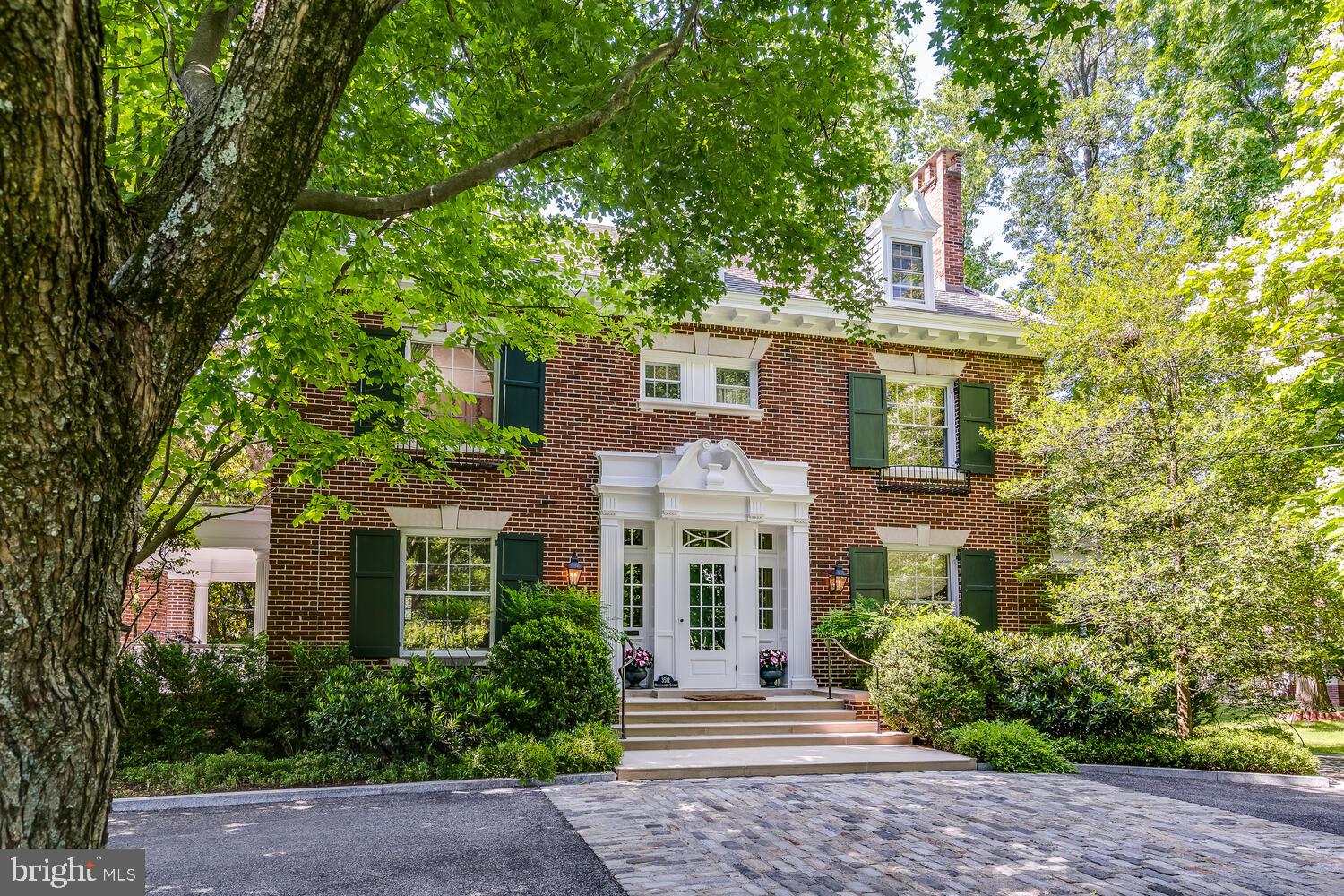 CHEVY CHASE - Residential