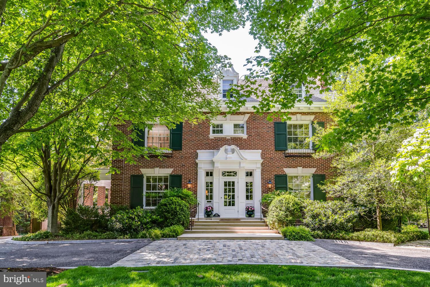 CHEVY CHASE - Residential