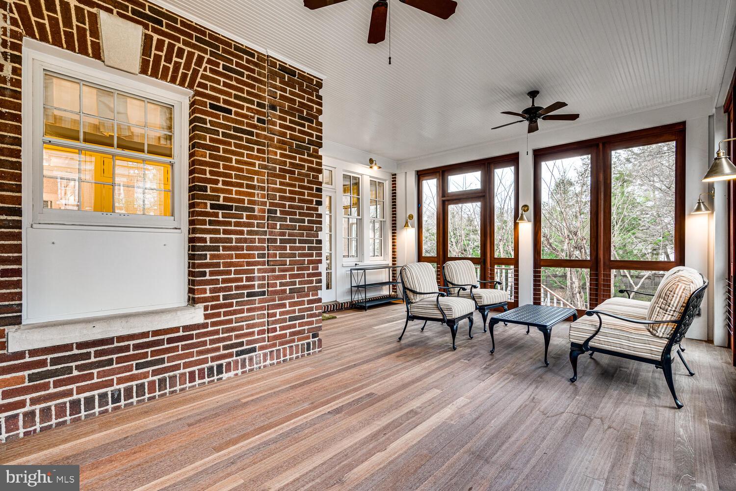 CHEVY CHASE - Residential