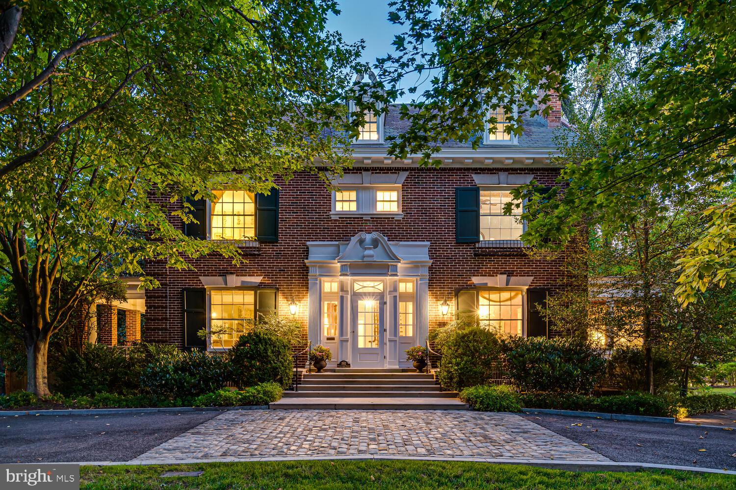 CHEVY CHASE - Residential