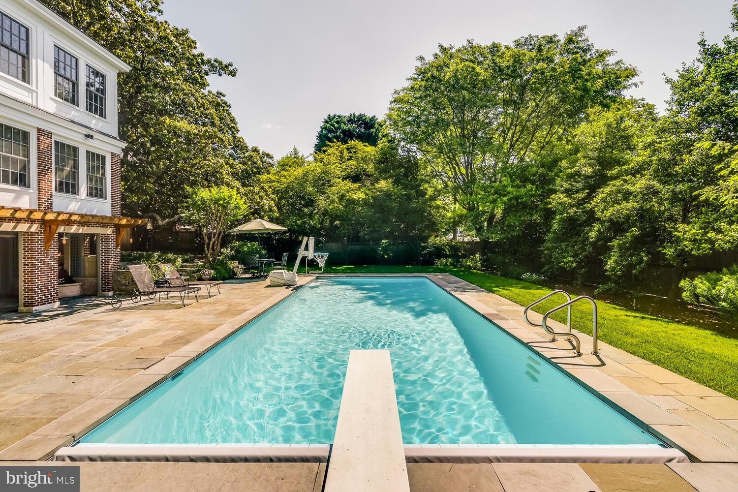 CHEVY CHASE - Residential