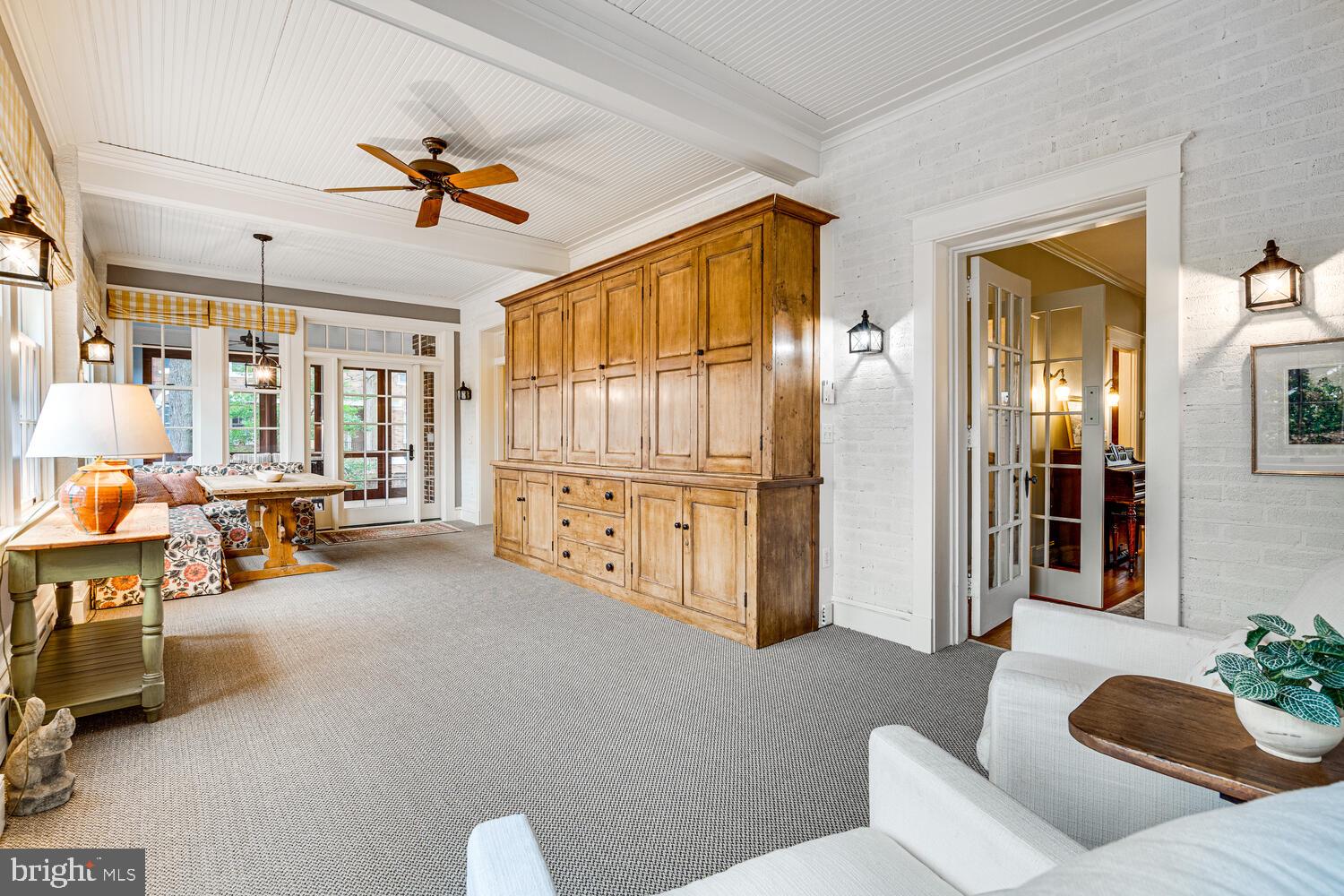 CHEVY CHASE - Residential