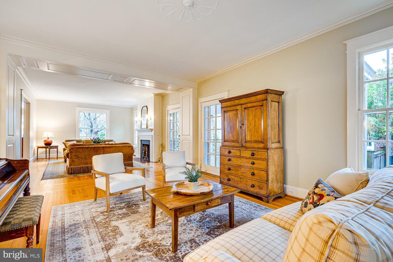 CHEVY CHASE - Residential