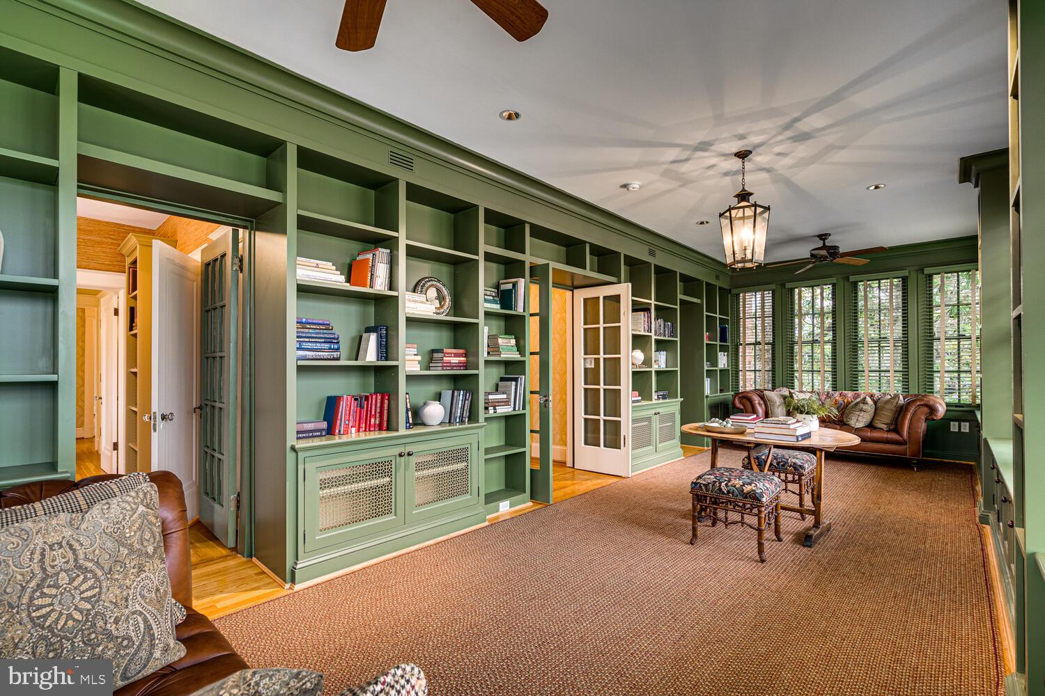 CHEVY CHASE - Residential