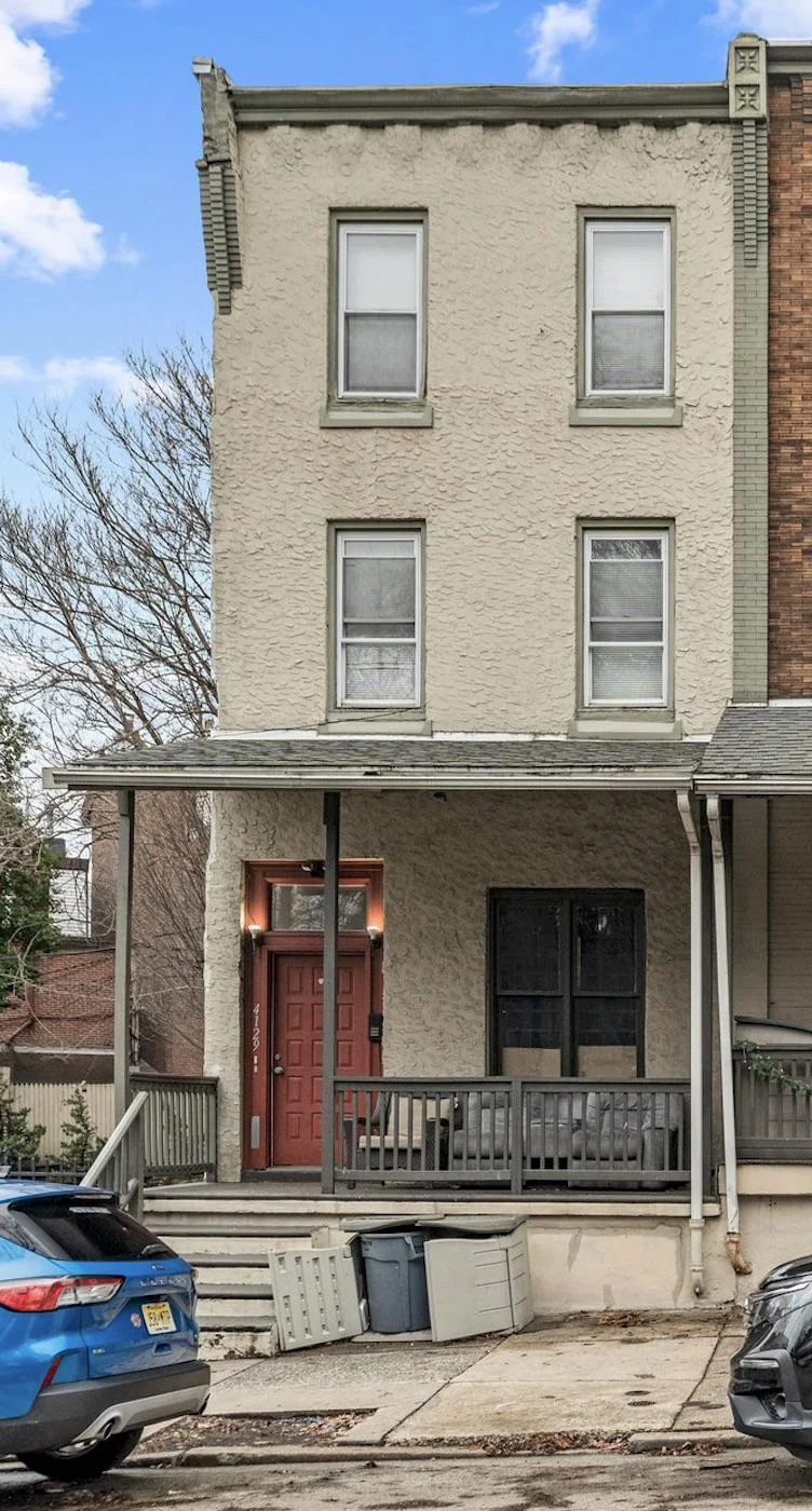 4129 Woodland Avenue