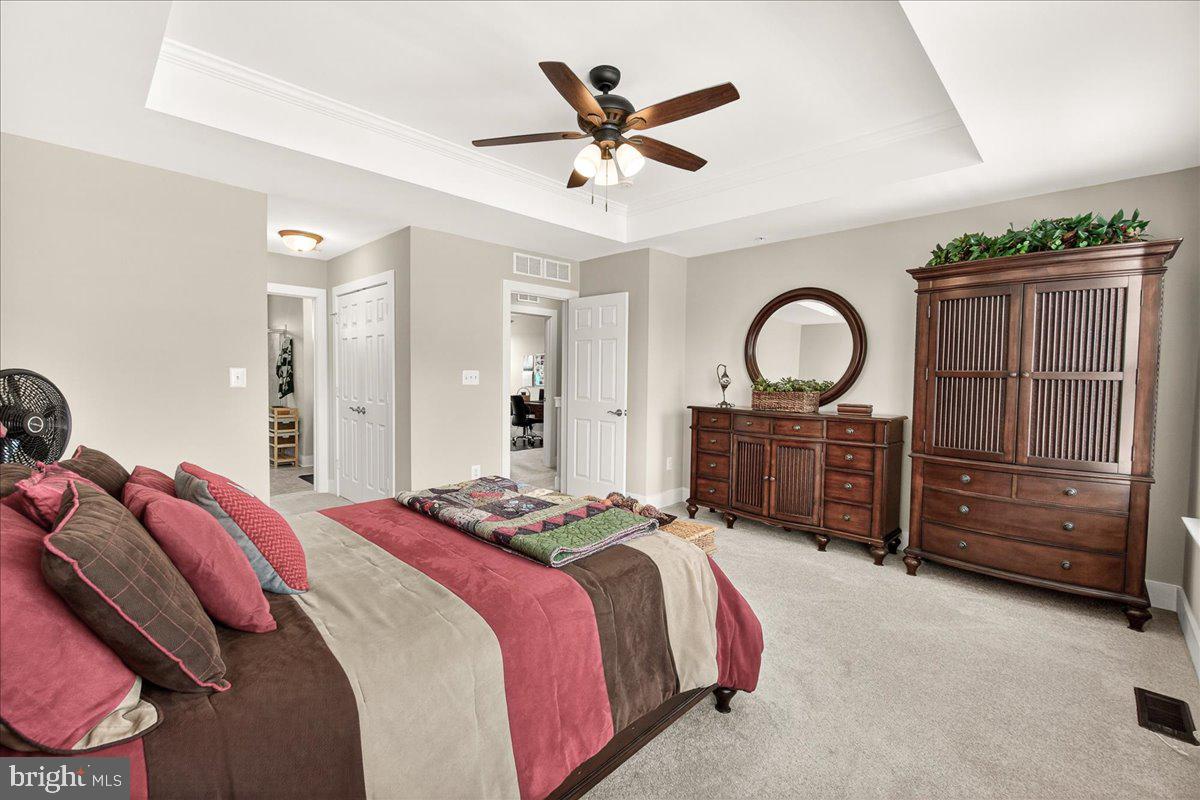 SNADER'S SUMMIT - Residential