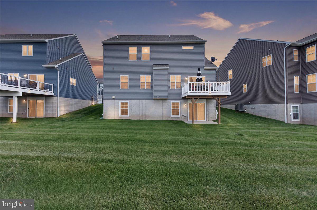 SNADER'S SUMMIT - Residential