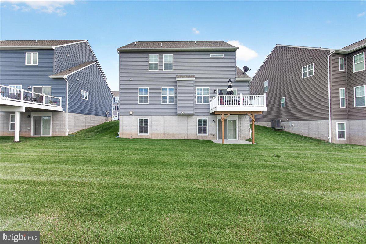 SNADER'S SUMMIT - Residential