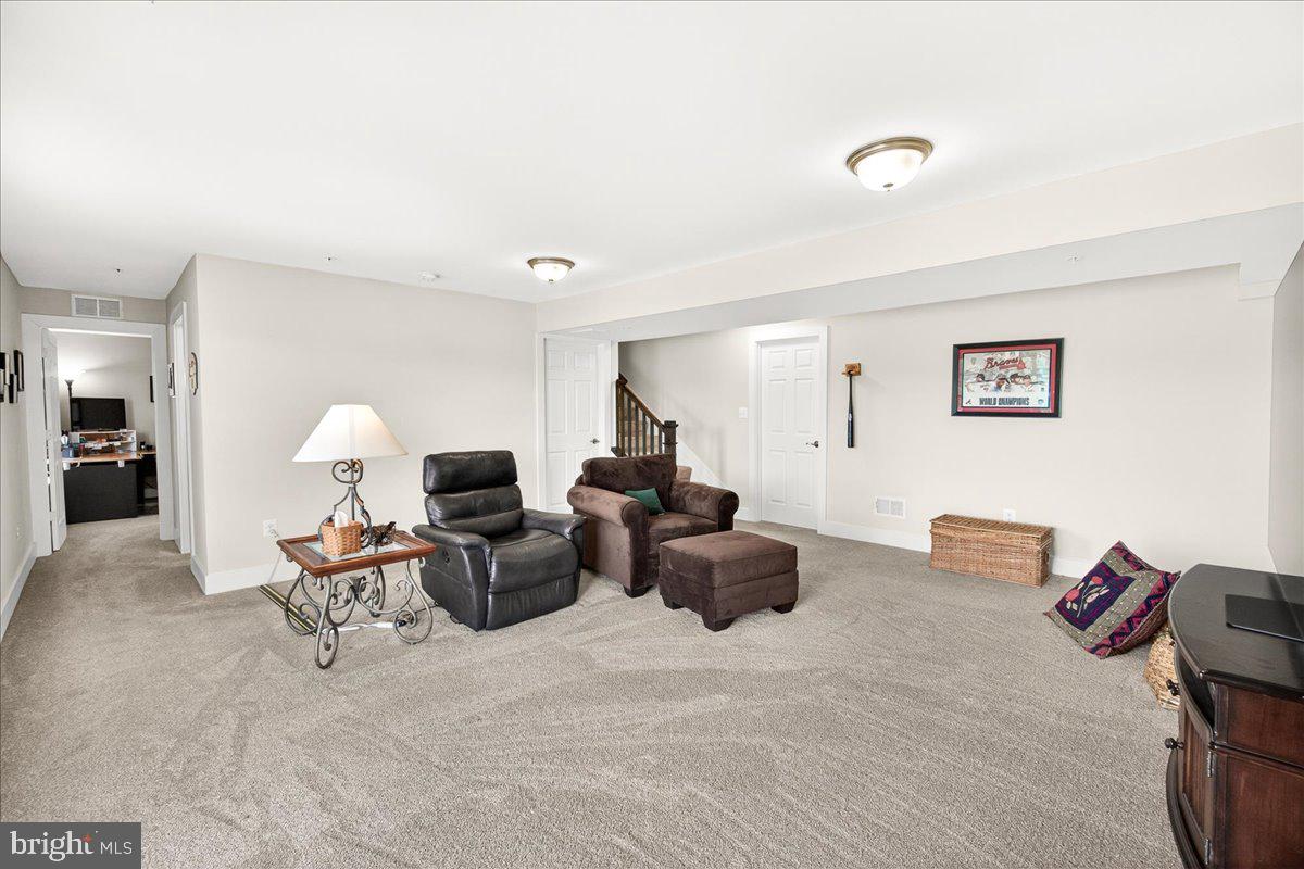 SNADER'S SUMMIT - Residential
