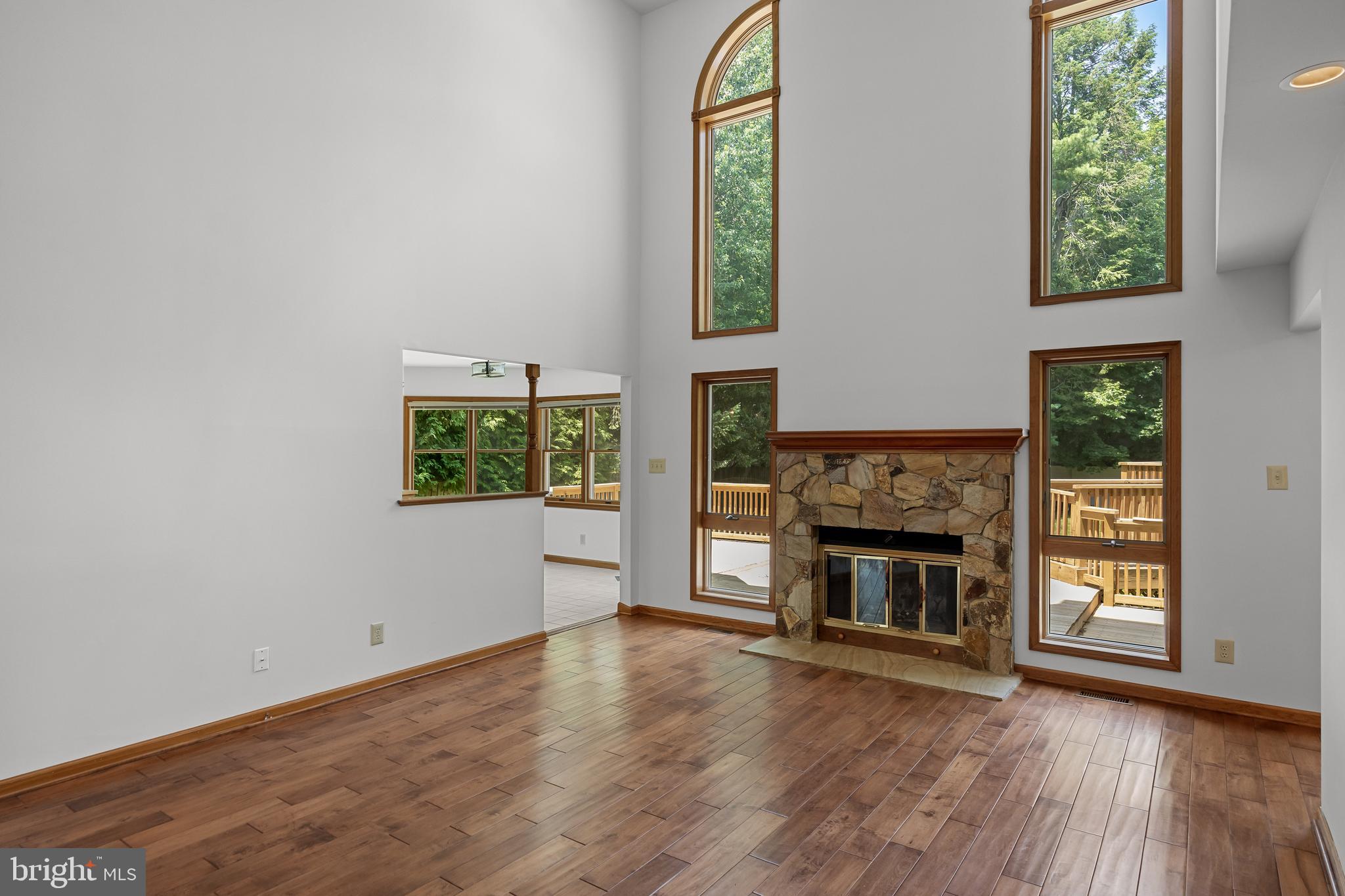 57 E CENTRAL AVENUE