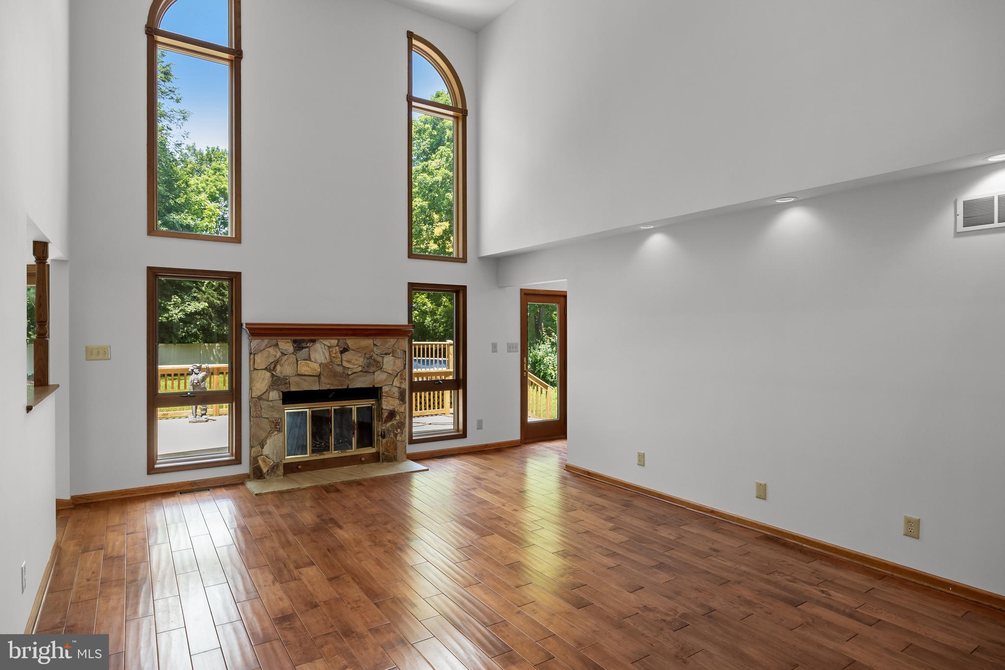 57 E CENTRAL AVENUE