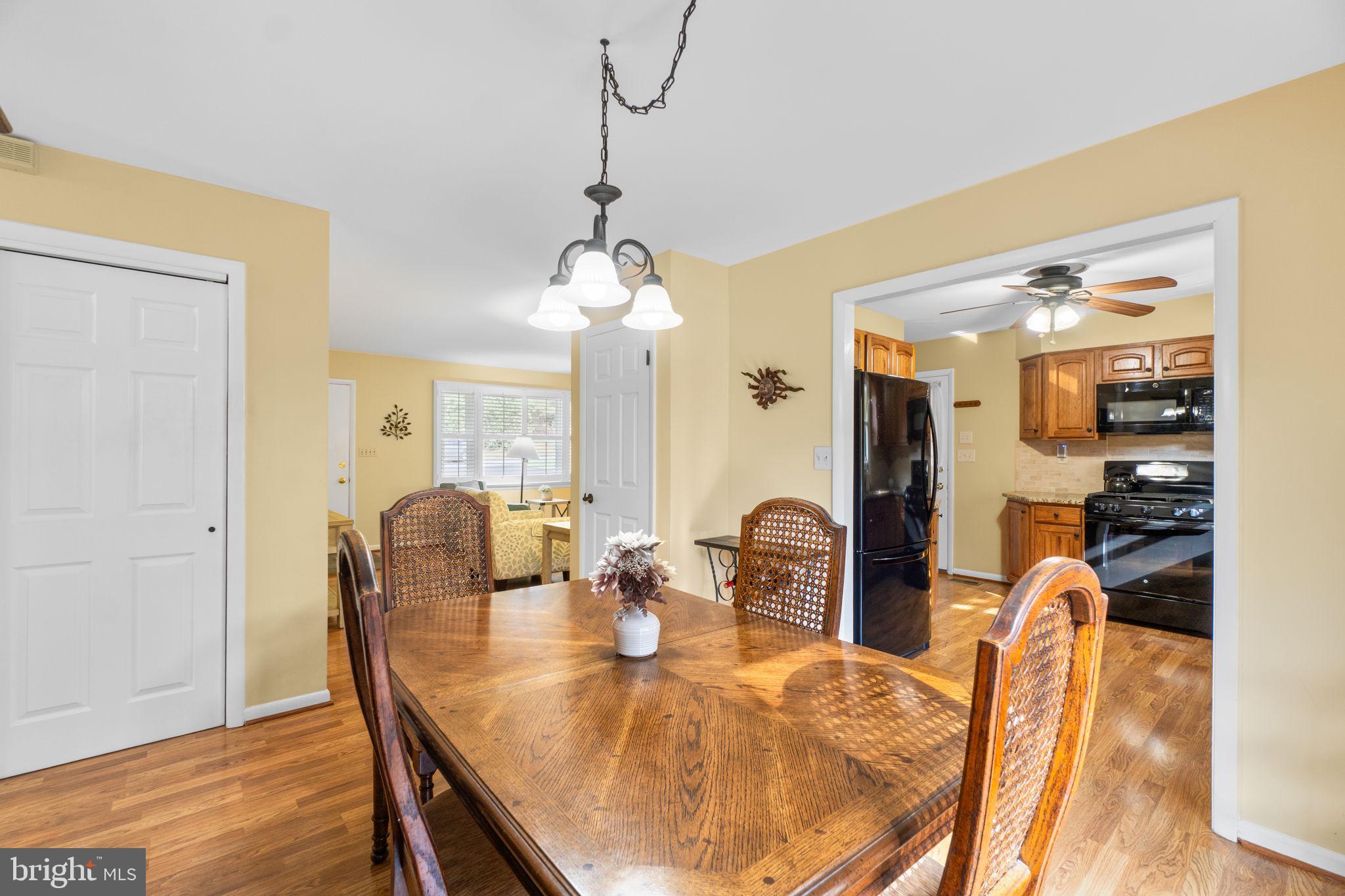 STRAWBRIDGE ESTATES - Residential