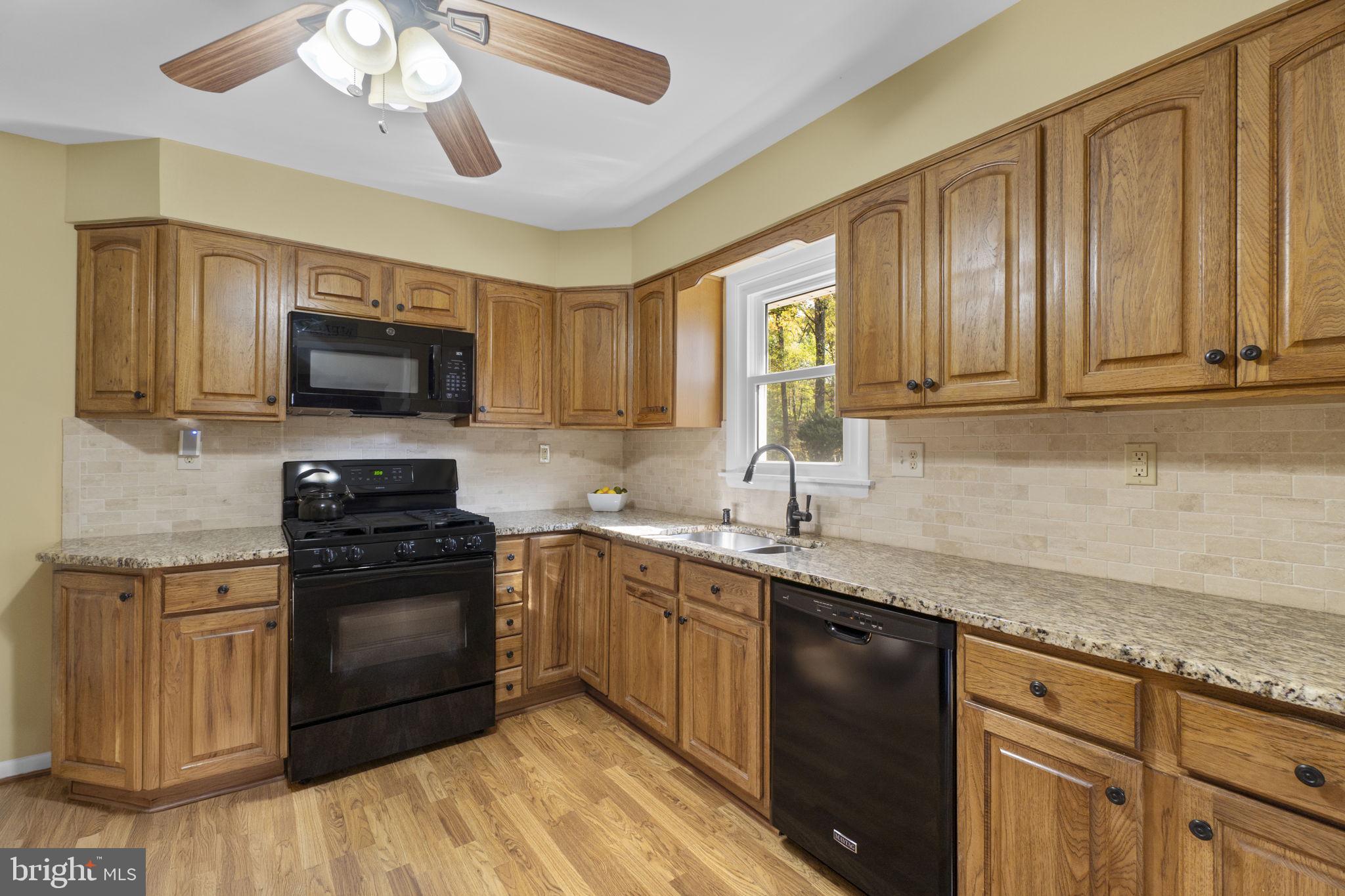 STRAWBRIDGE ESTATES - Residential